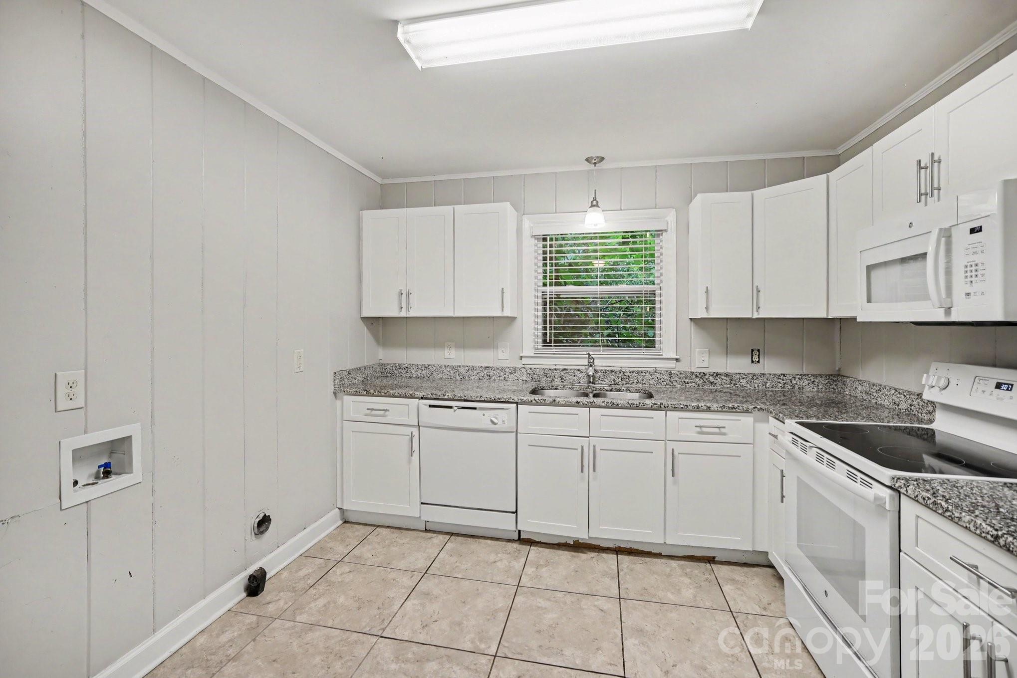 3700 Sargeant Drive — Charlotte