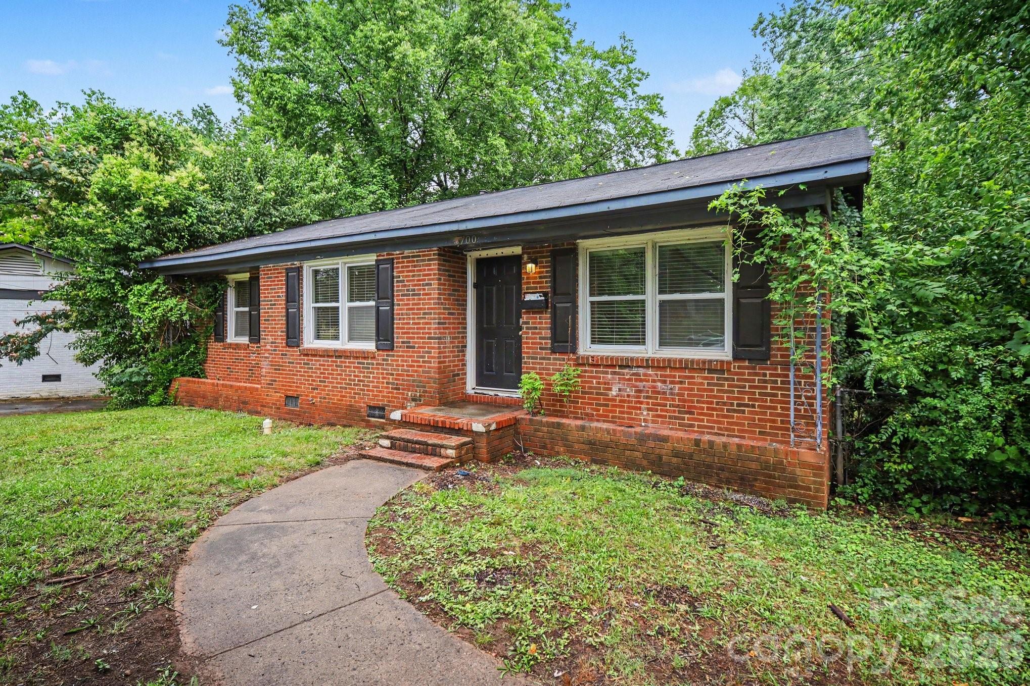 3700 Sargeant Drive — Charlotte