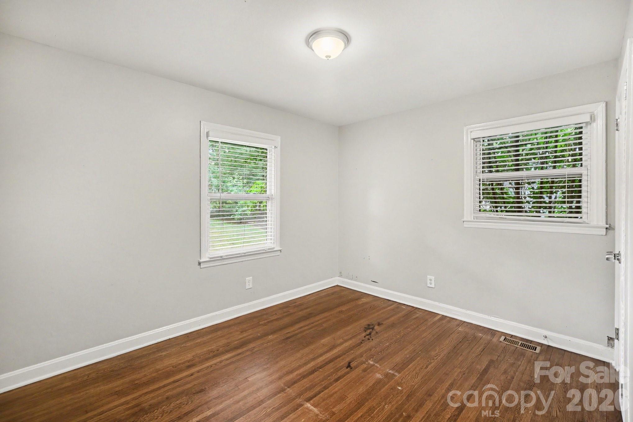 3700 Sargeant Drive — Charlotte