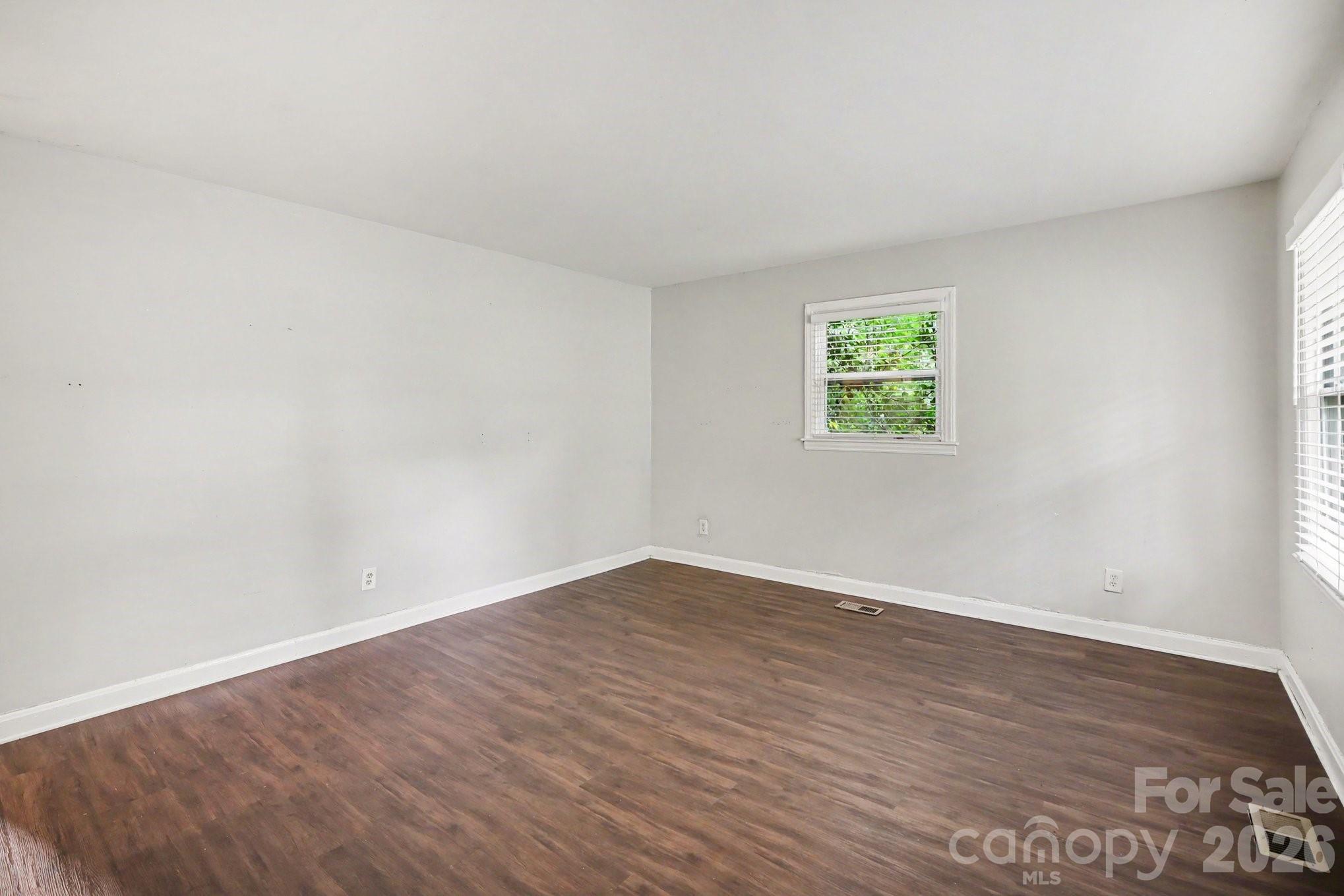 3700 Sargeant Drive — Charlotte