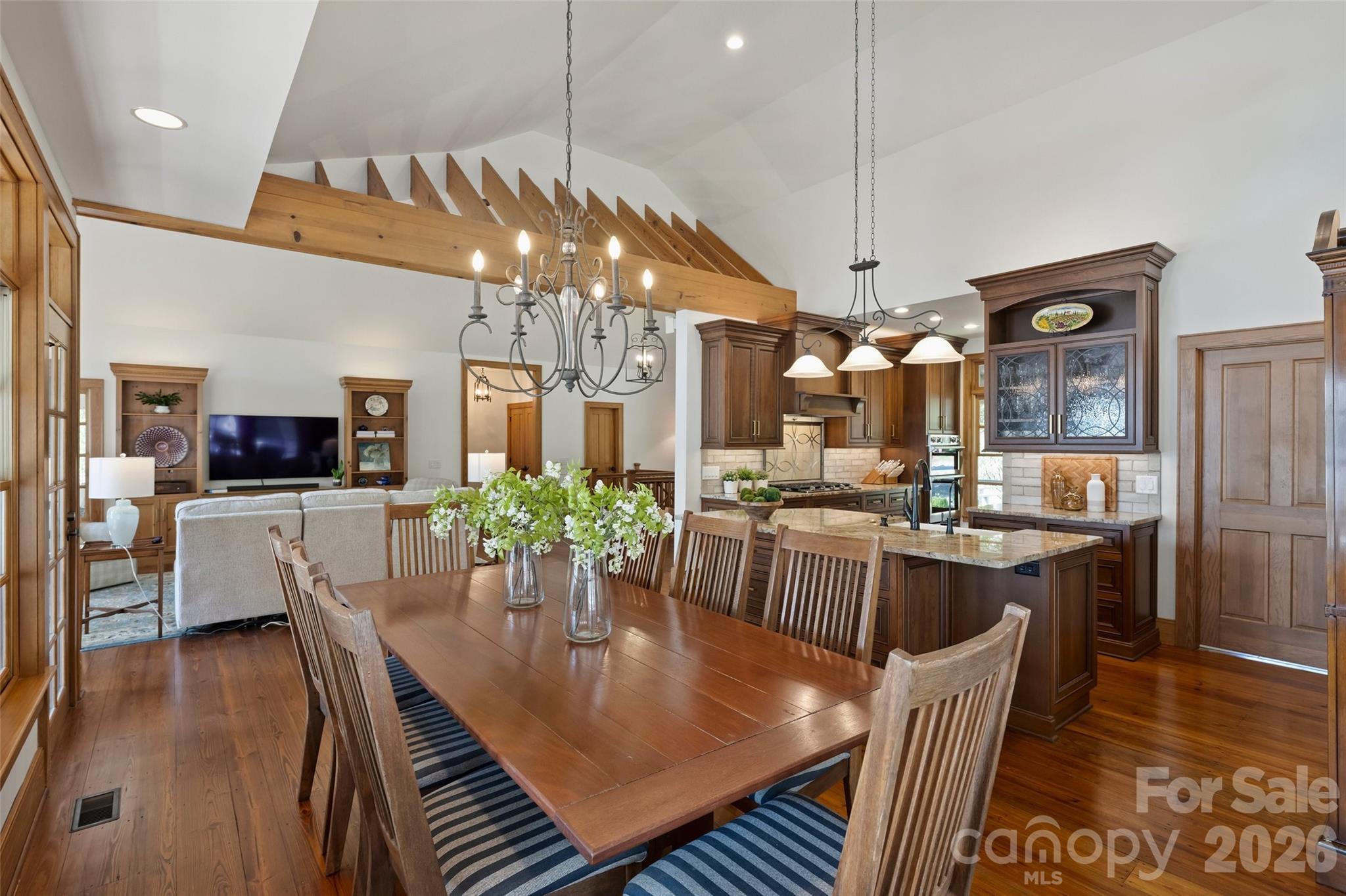 602 Pearl Bay Drive — New London