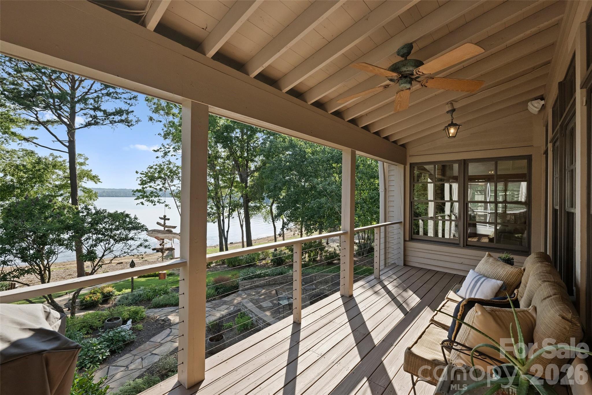 602 Pearl Bay Drive — New London