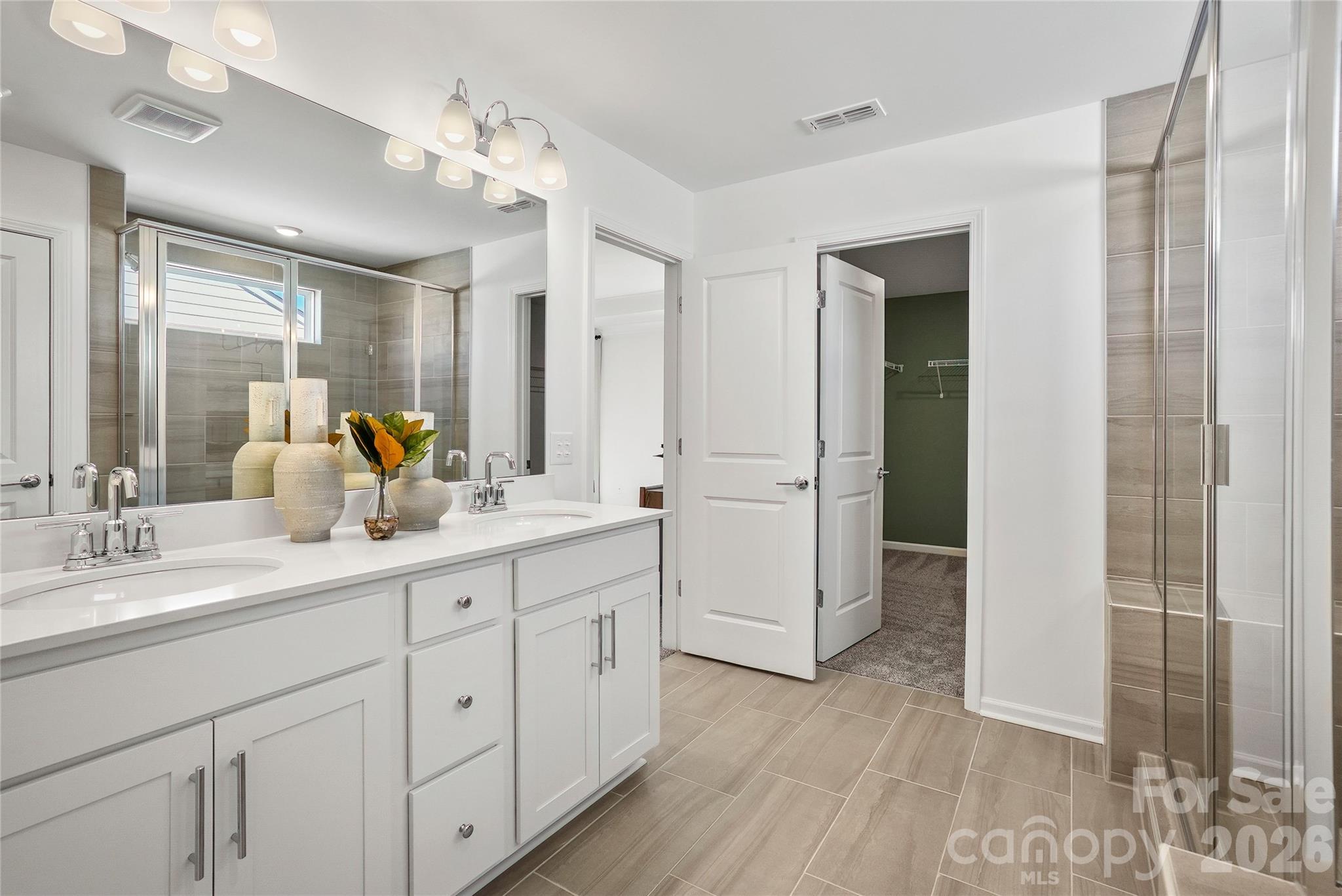1626 Riverbend Avenue — Monroe