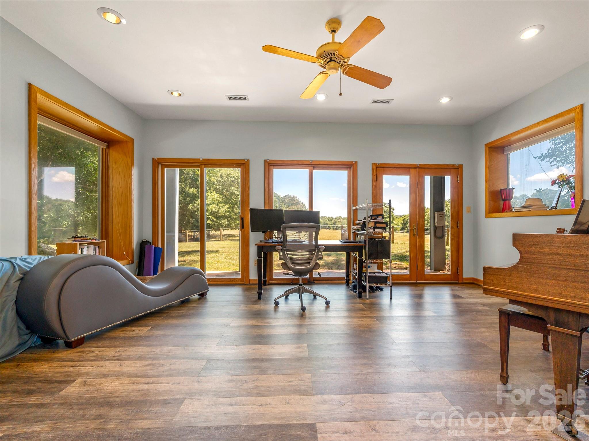 140 Joanda Farm Road — Mooresboro