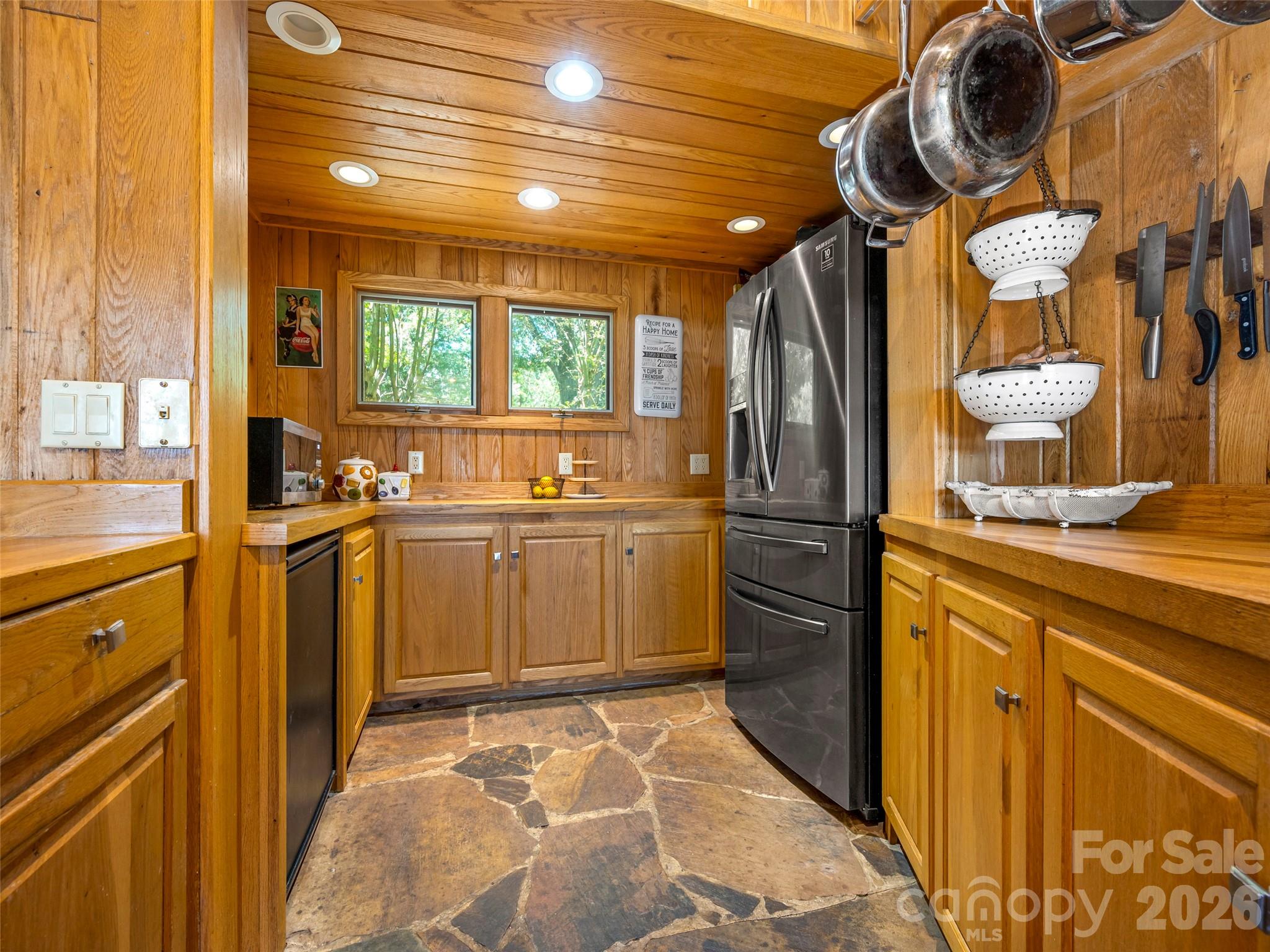 140 Joanda Farm Road — Mooresboro