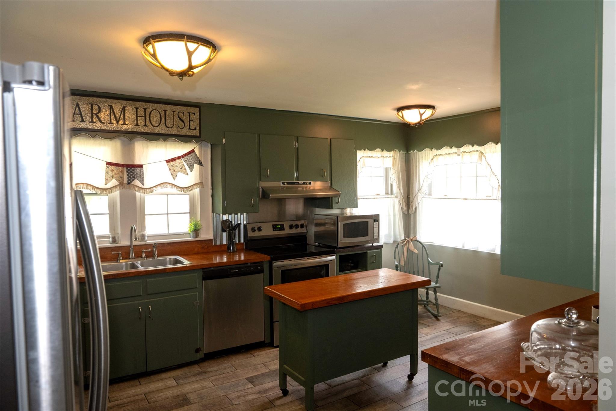 68 Hillside Terrace Drive #L-3 — Waynesville