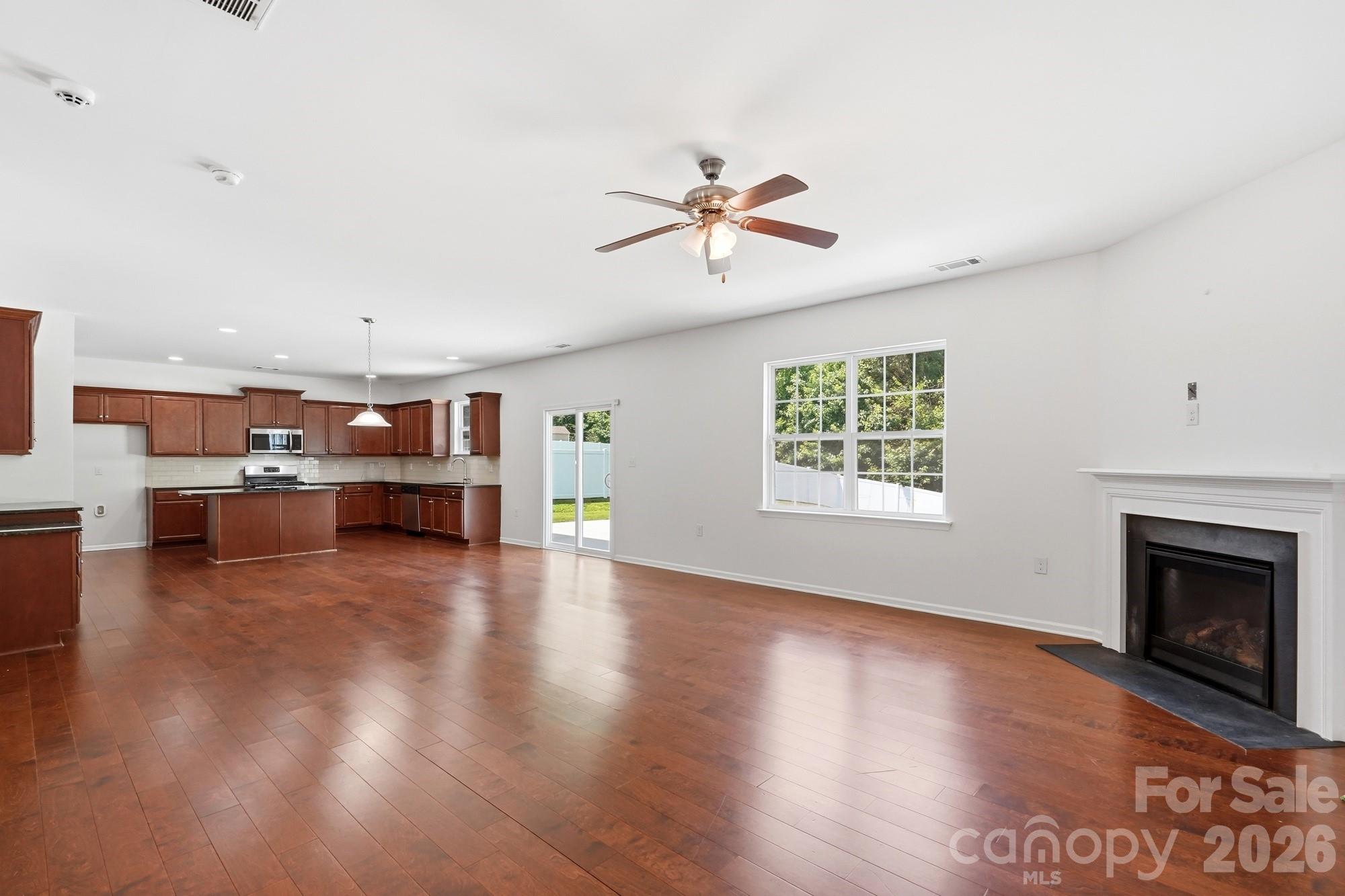 137 Rippling Water Drive — Mount Holly