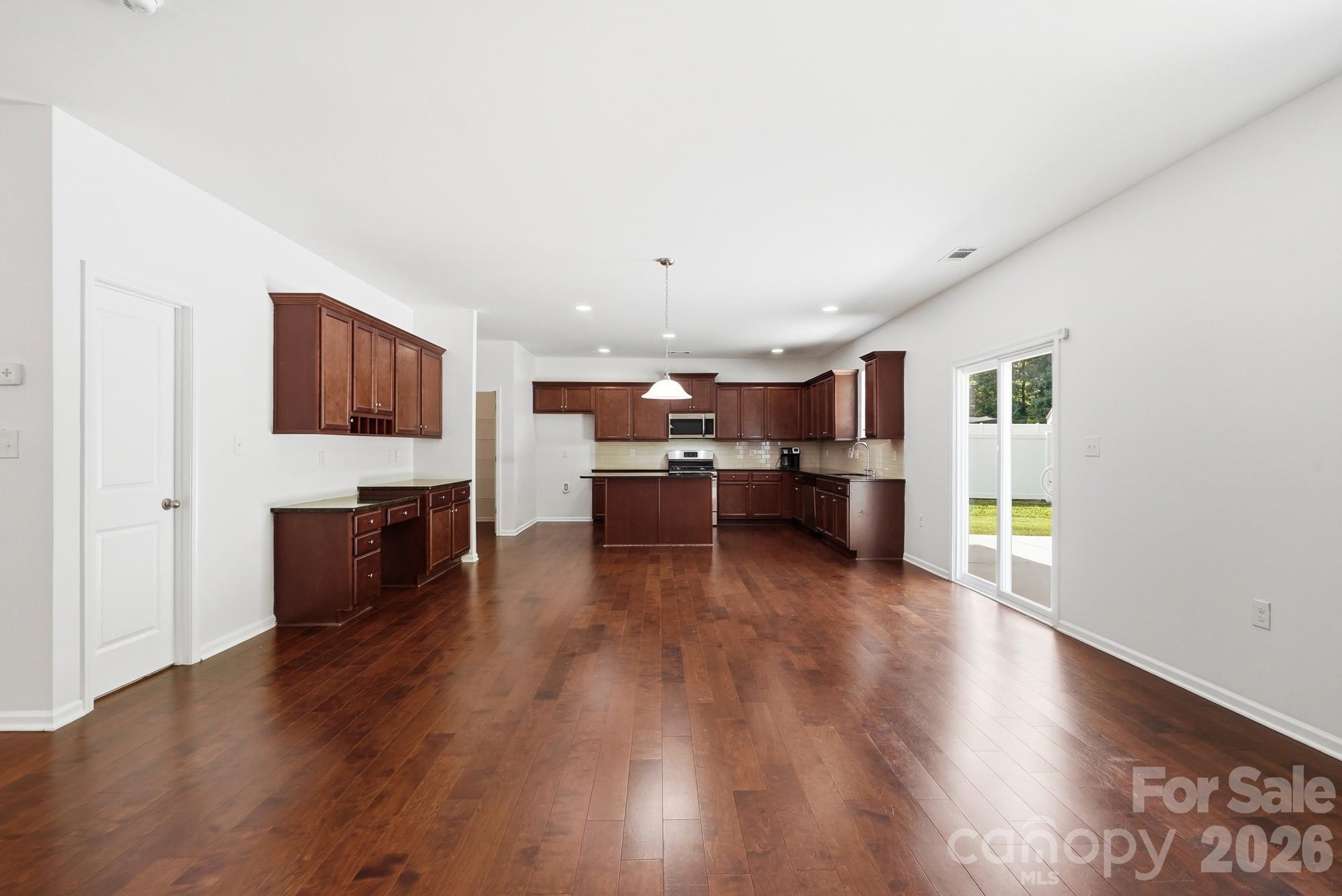 137 Rippling Water Drive — Mount Holly