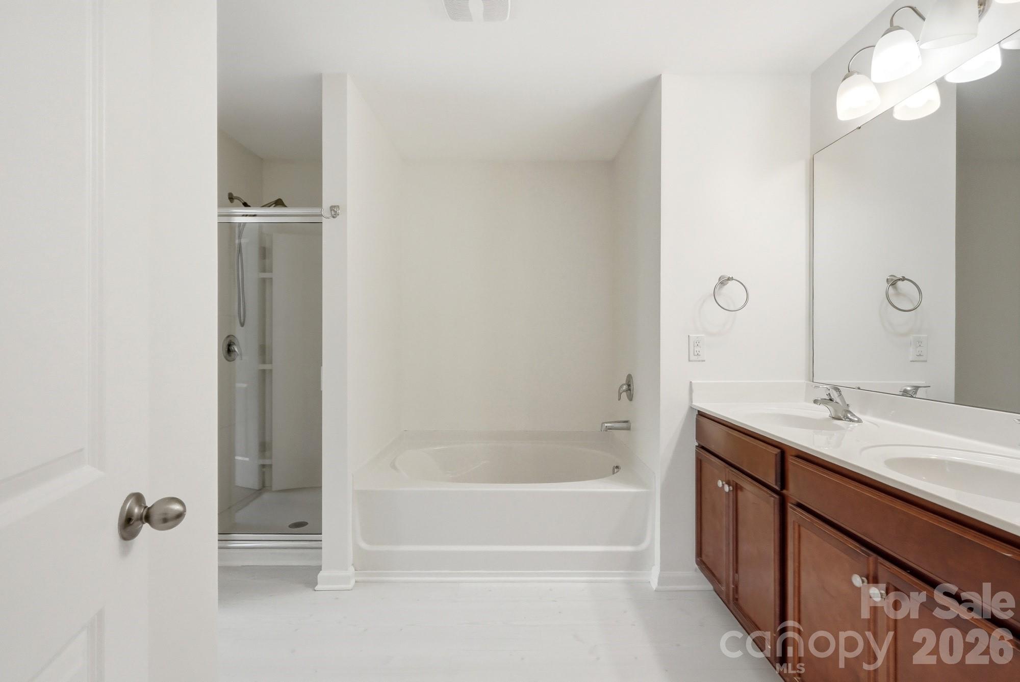 137 Rippling Water Drive — Mount Holly