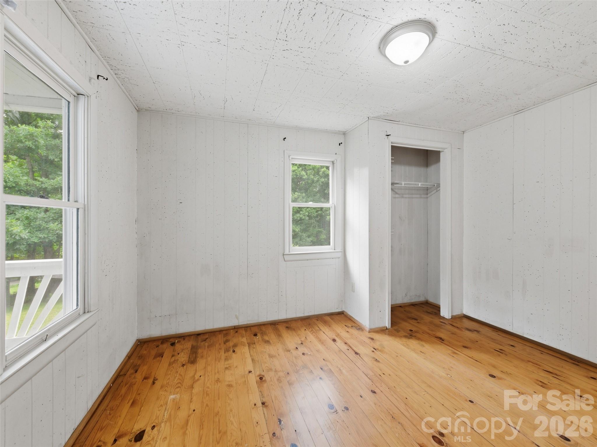 586 Olivet Church Road — Whittier