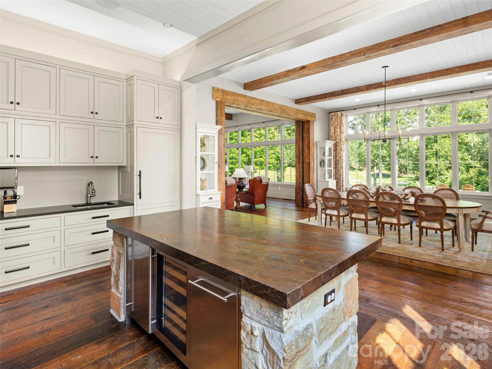 332 Walnut Valley Parkway — Arden