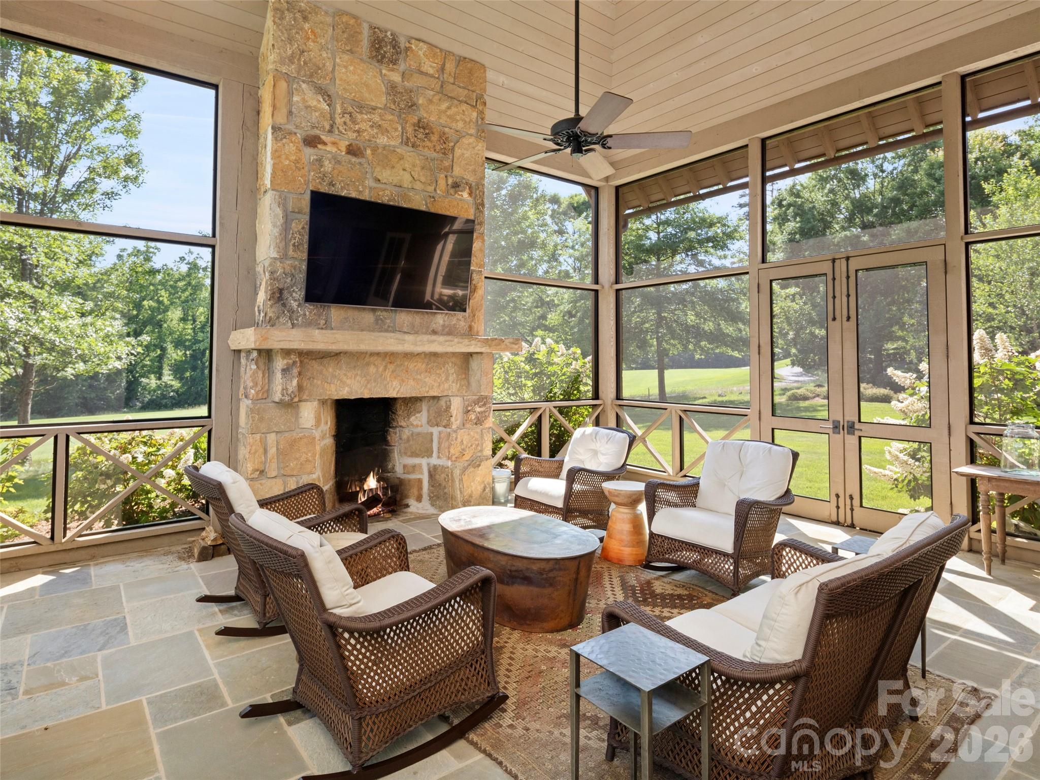 332 Walnut Valley Parkway — Arden
