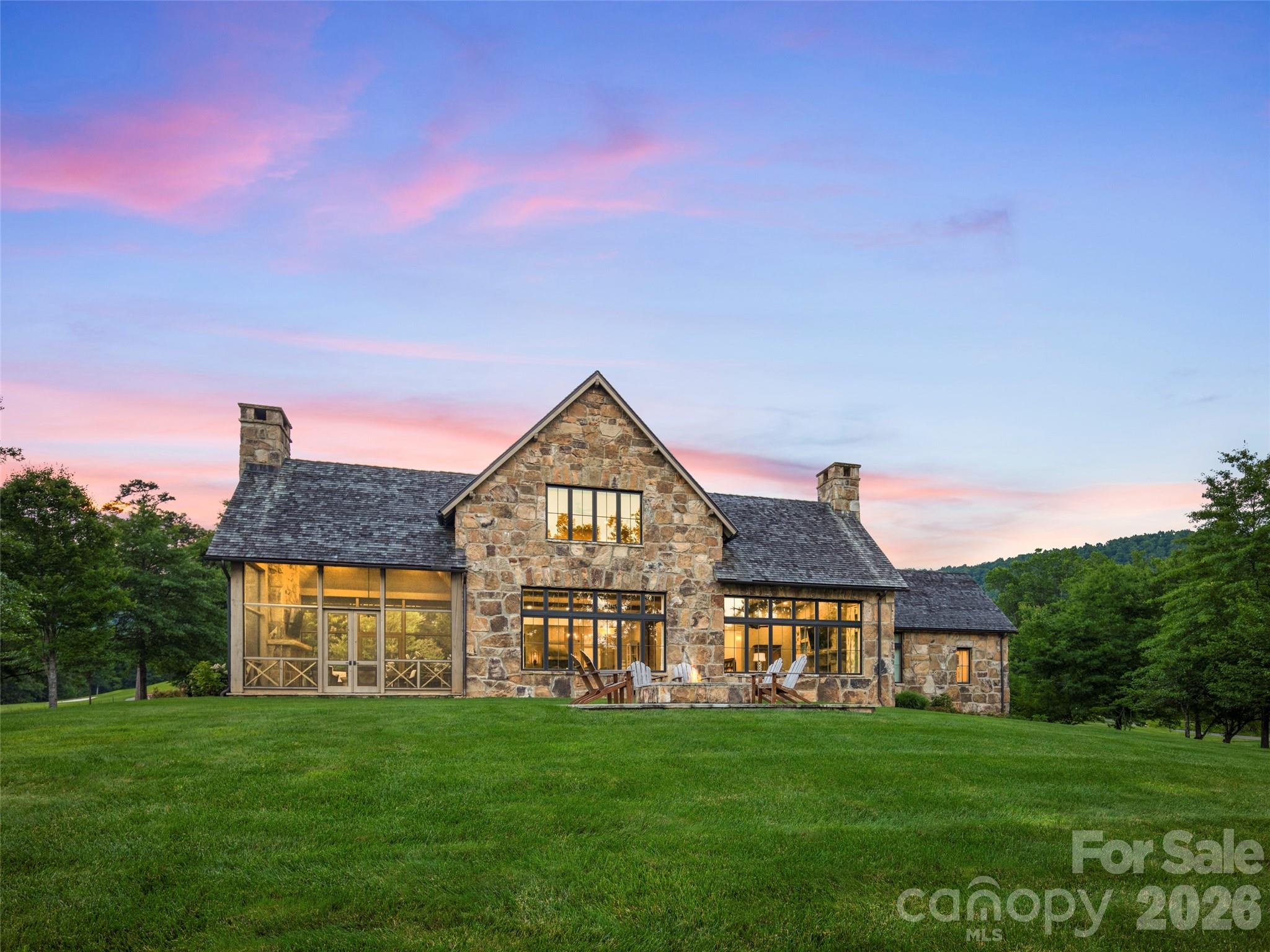 332 Walnut Valley Parkway — Arden