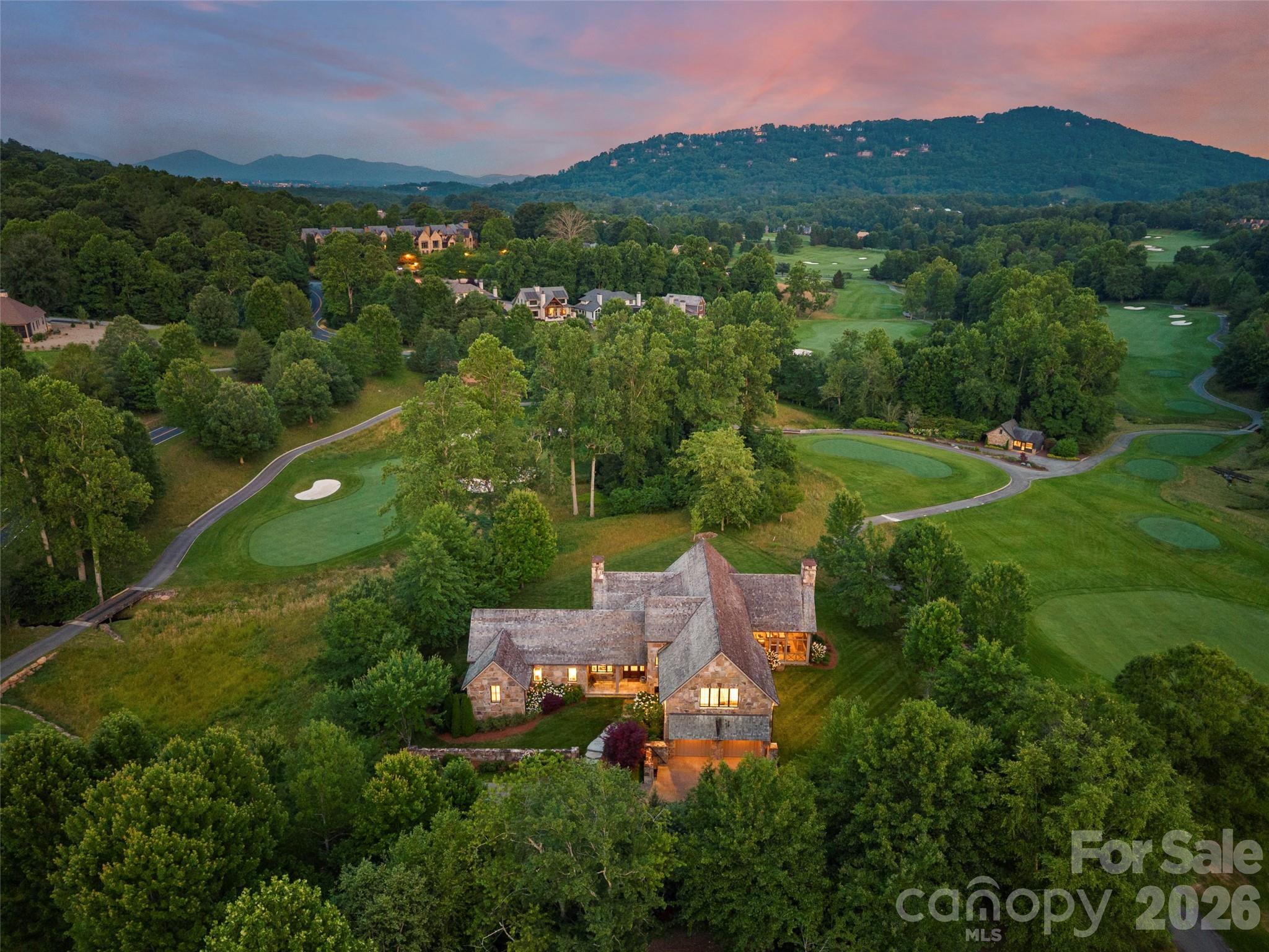 332 Walnut Valley Parkway — Arden