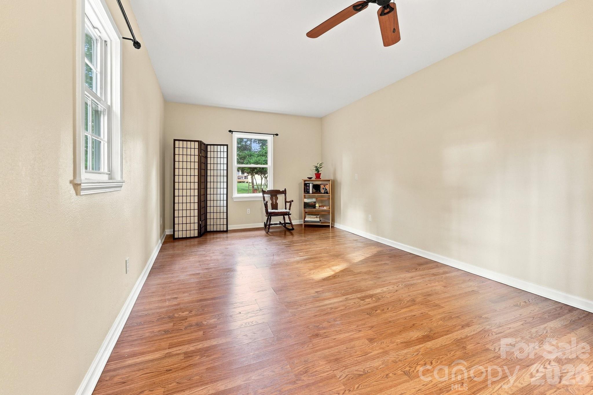 473 King William Road — Hendersonville