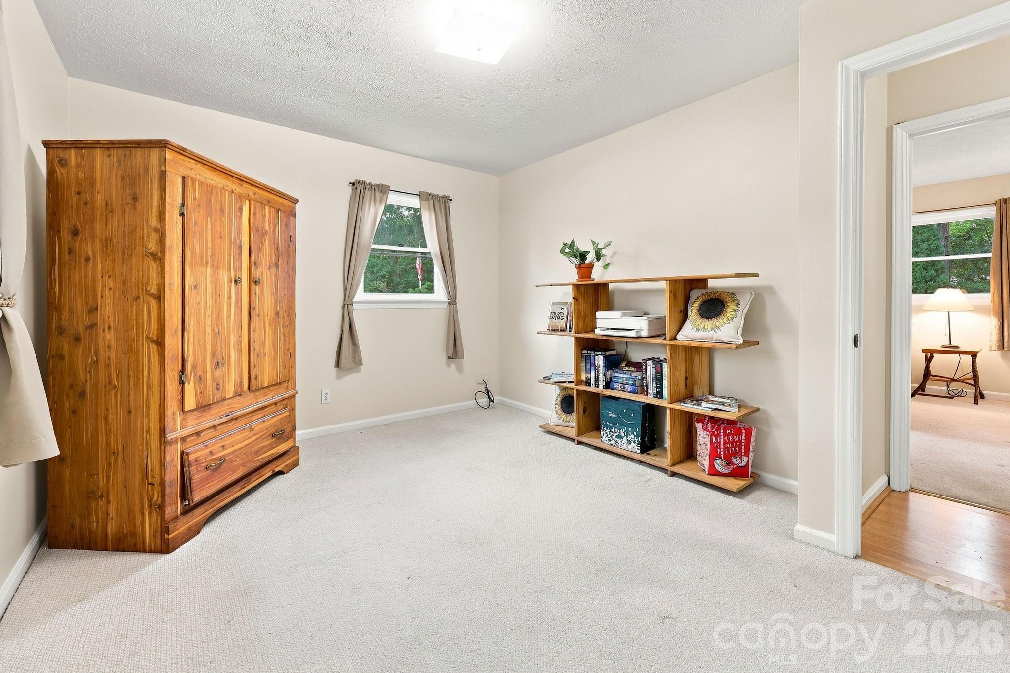 473 King William Road — Hendersonville