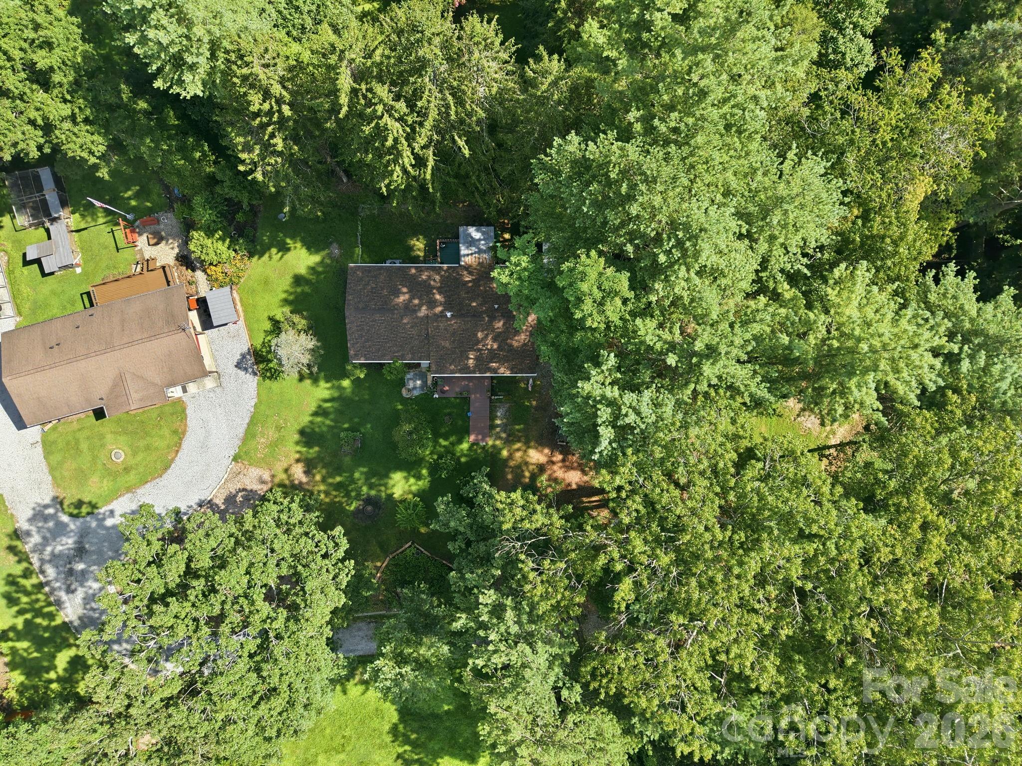 473 King William Road — Hendersonville