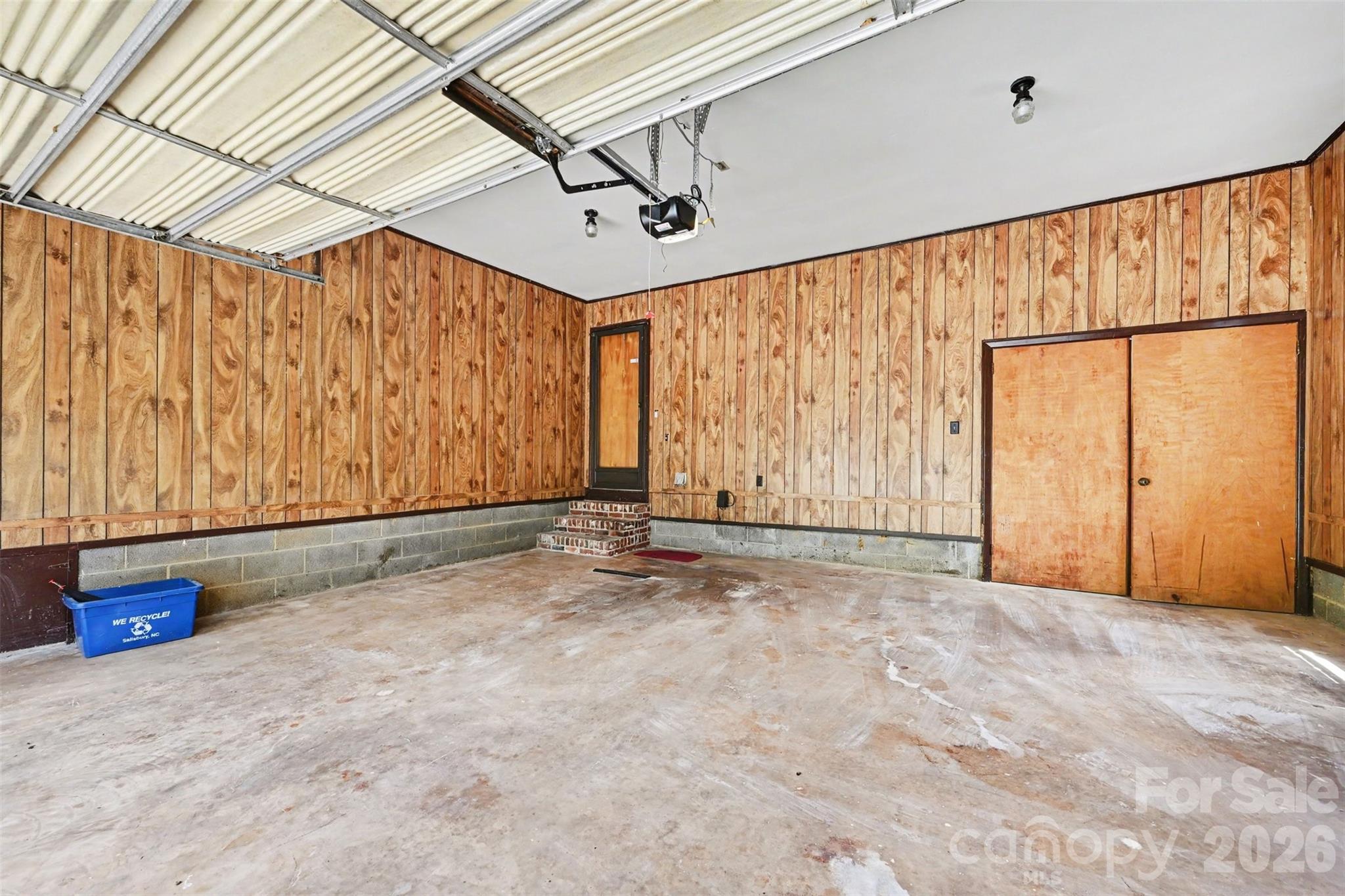 207 Sills Drive — Salisbury