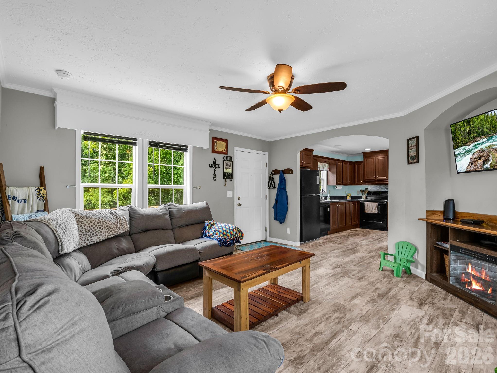 110 Judy Road — Casar