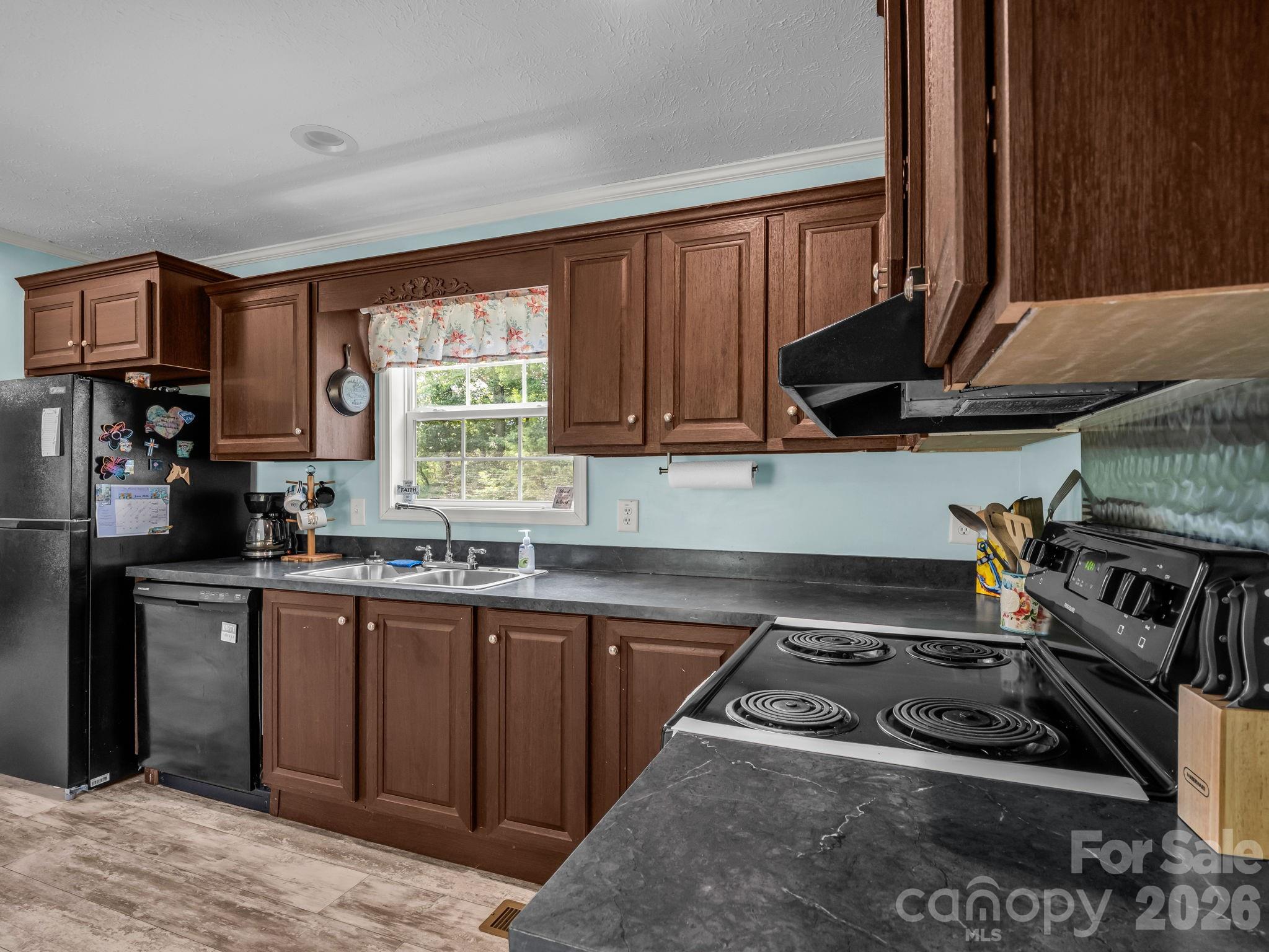 110 Judy Road — Casar