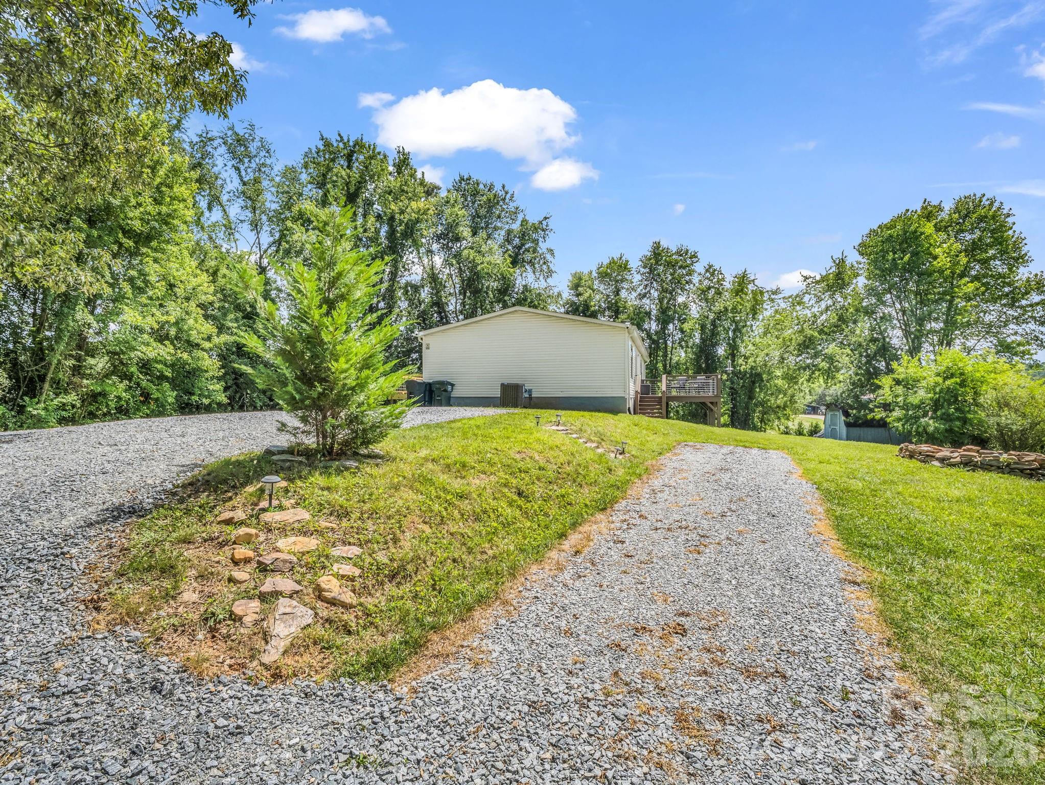 210 Banner Farm Road — Mills River