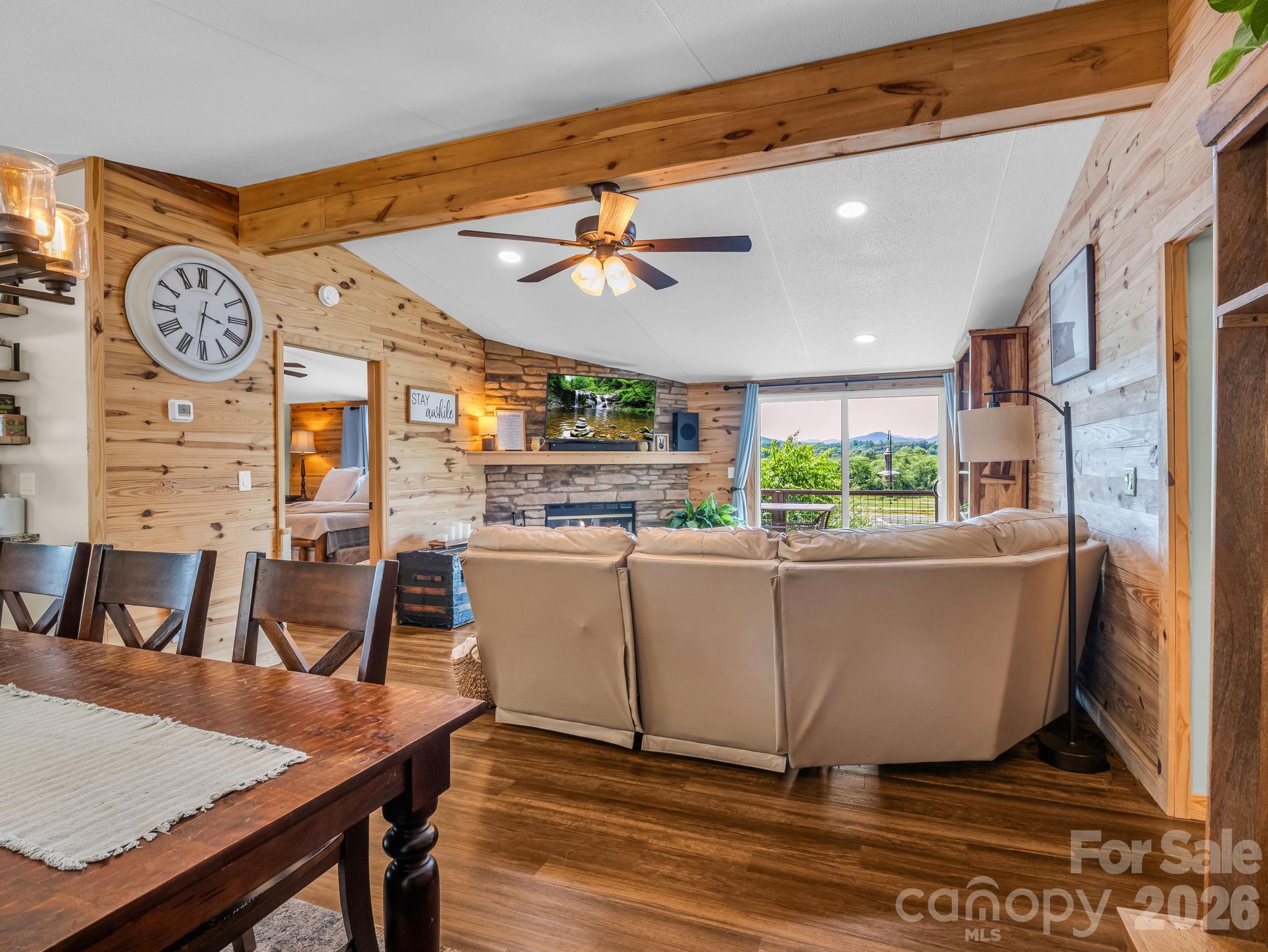210 Banner Farm Road — Mills River