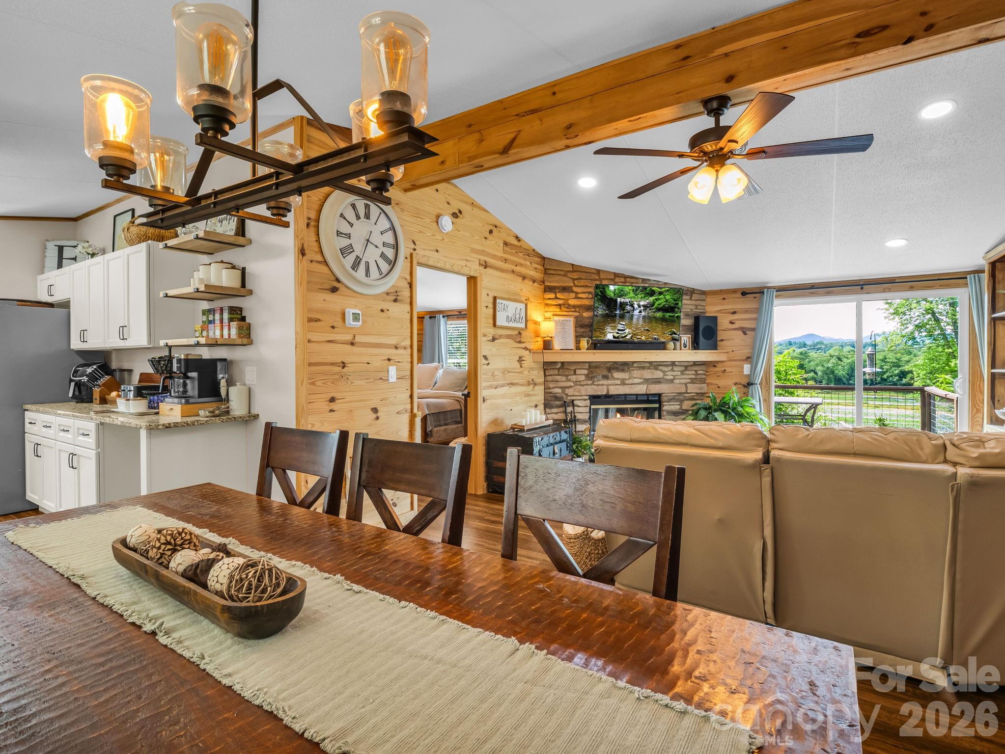 210 Banner Farm Road — Mills River
