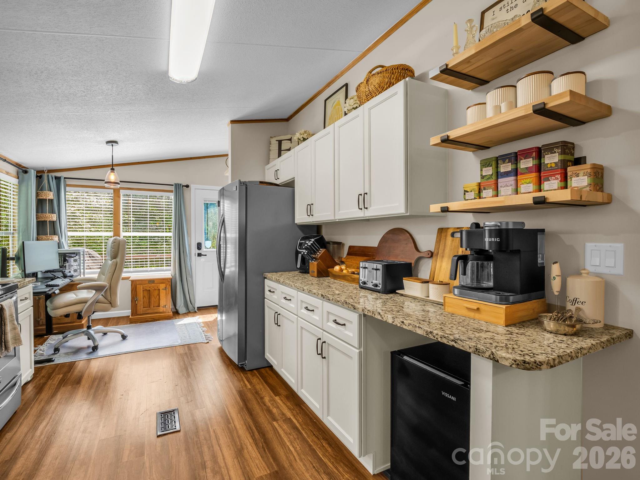 210 Banner Farm Road — Mills River