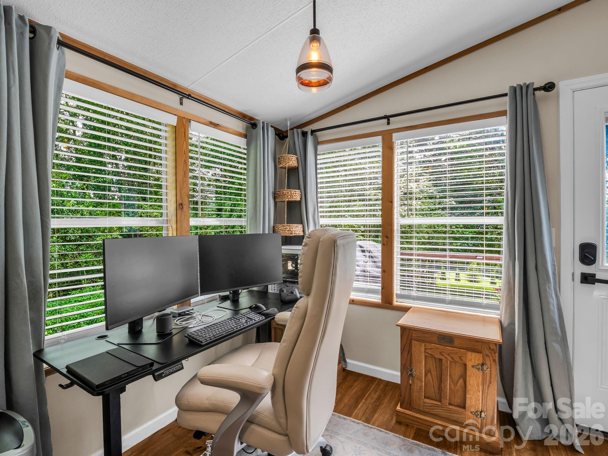 210 Banner Farm Road — Mills River