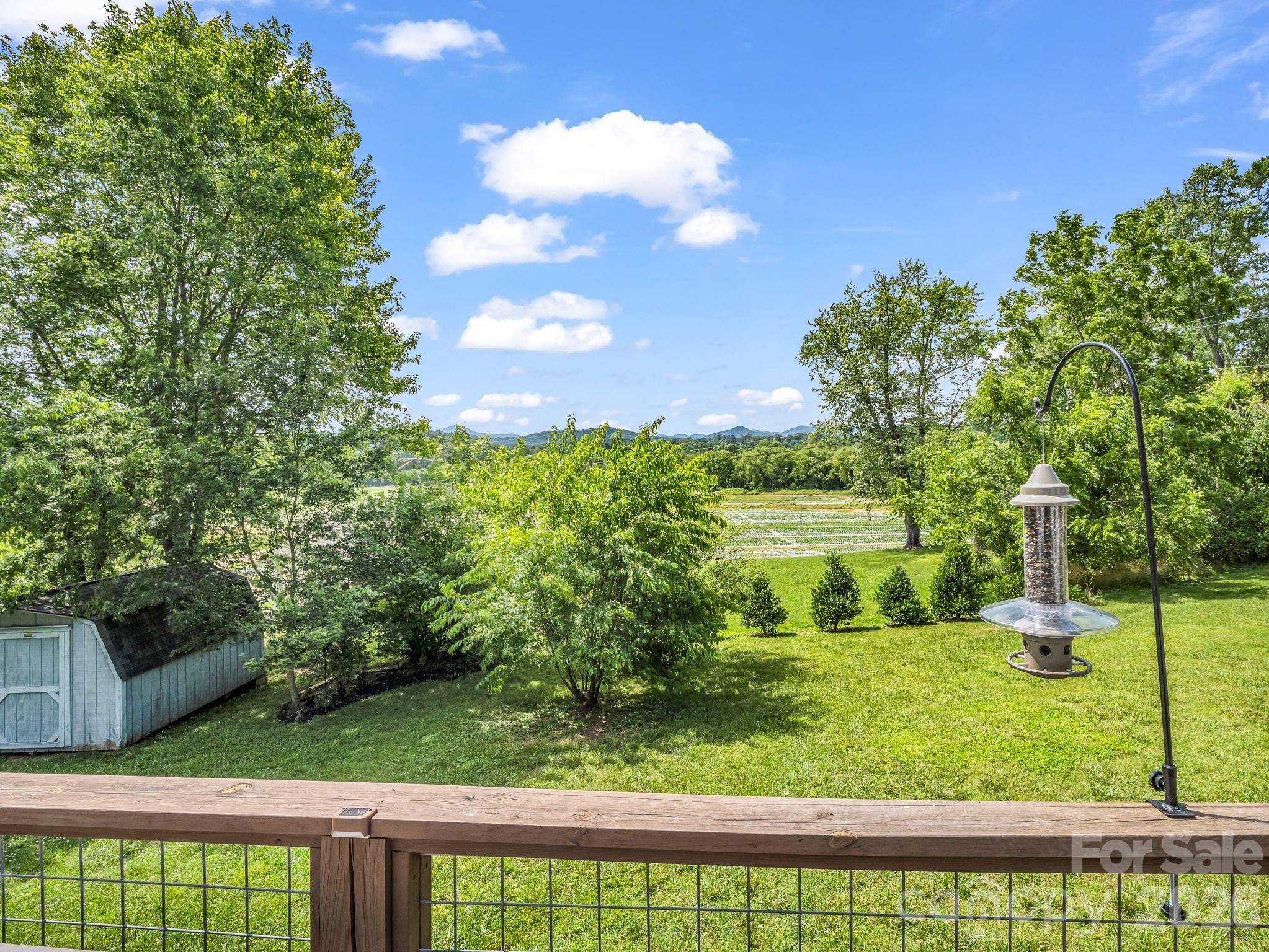 210 Banner Farm Road — Mills River