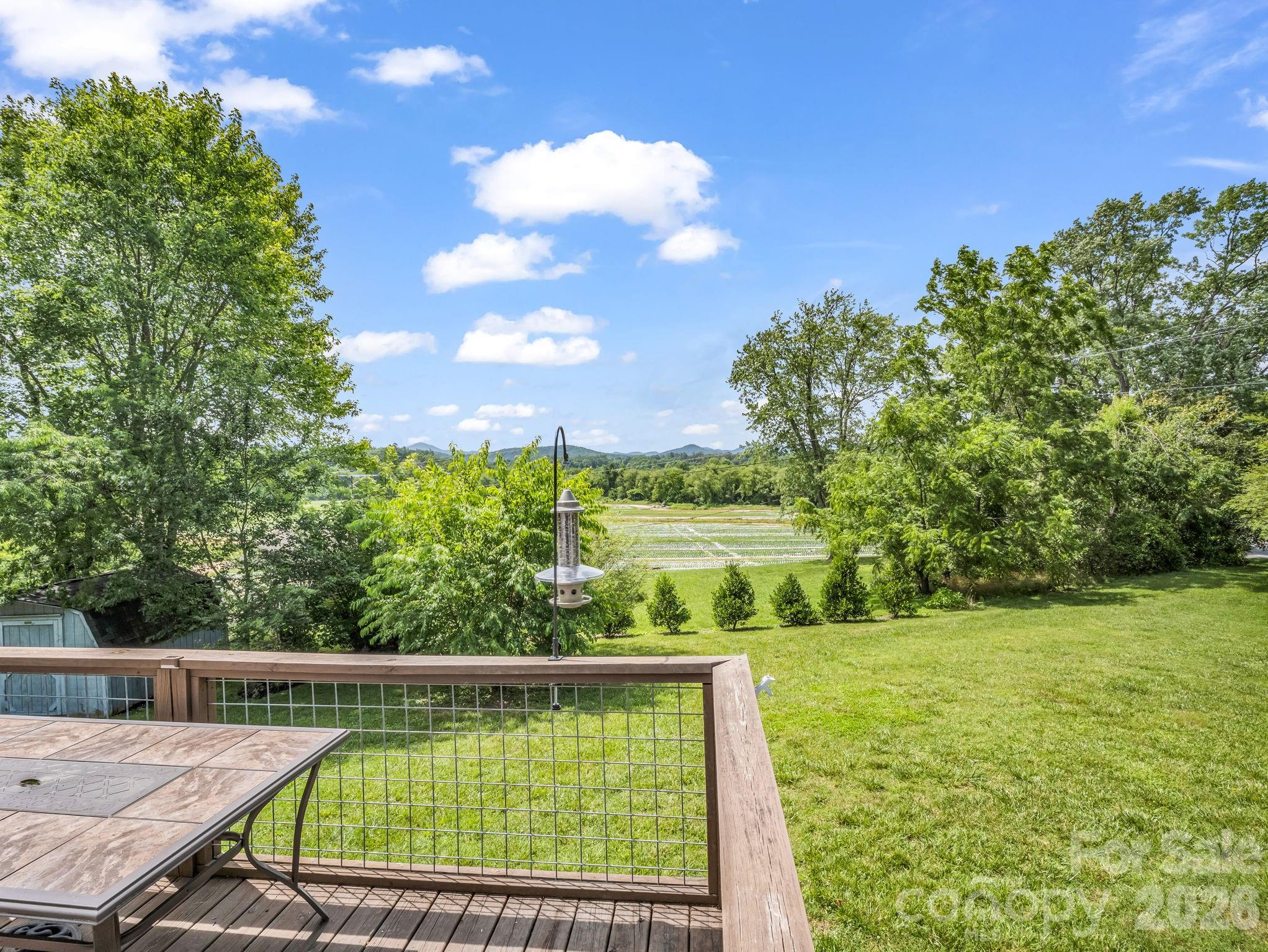 210 Banner Farm Road — Mills River