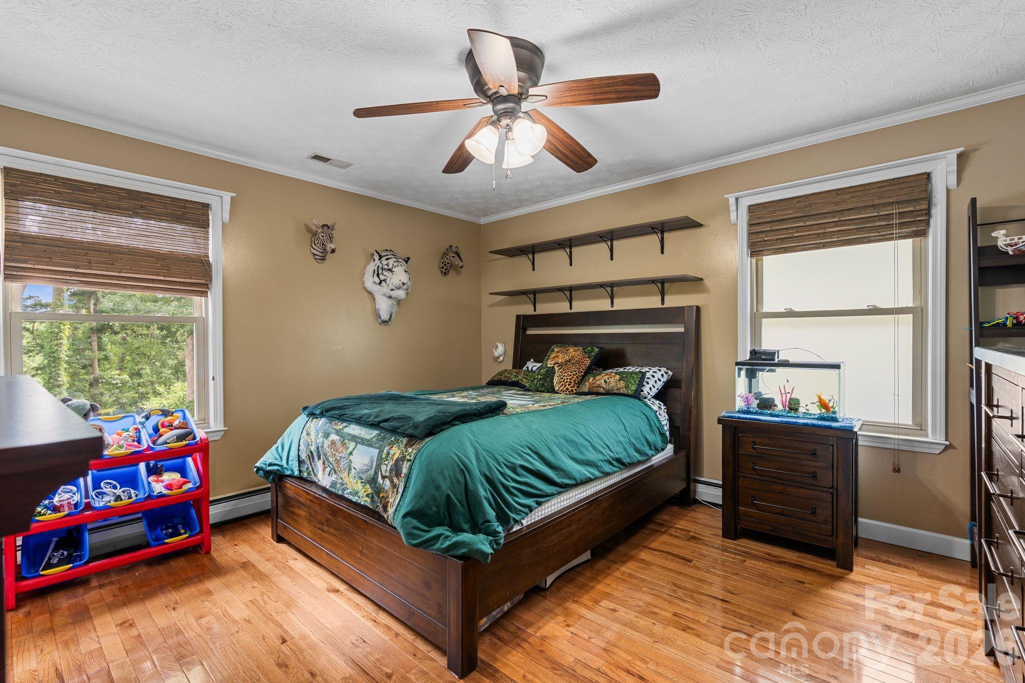 33 Coffey Circle — Asheville