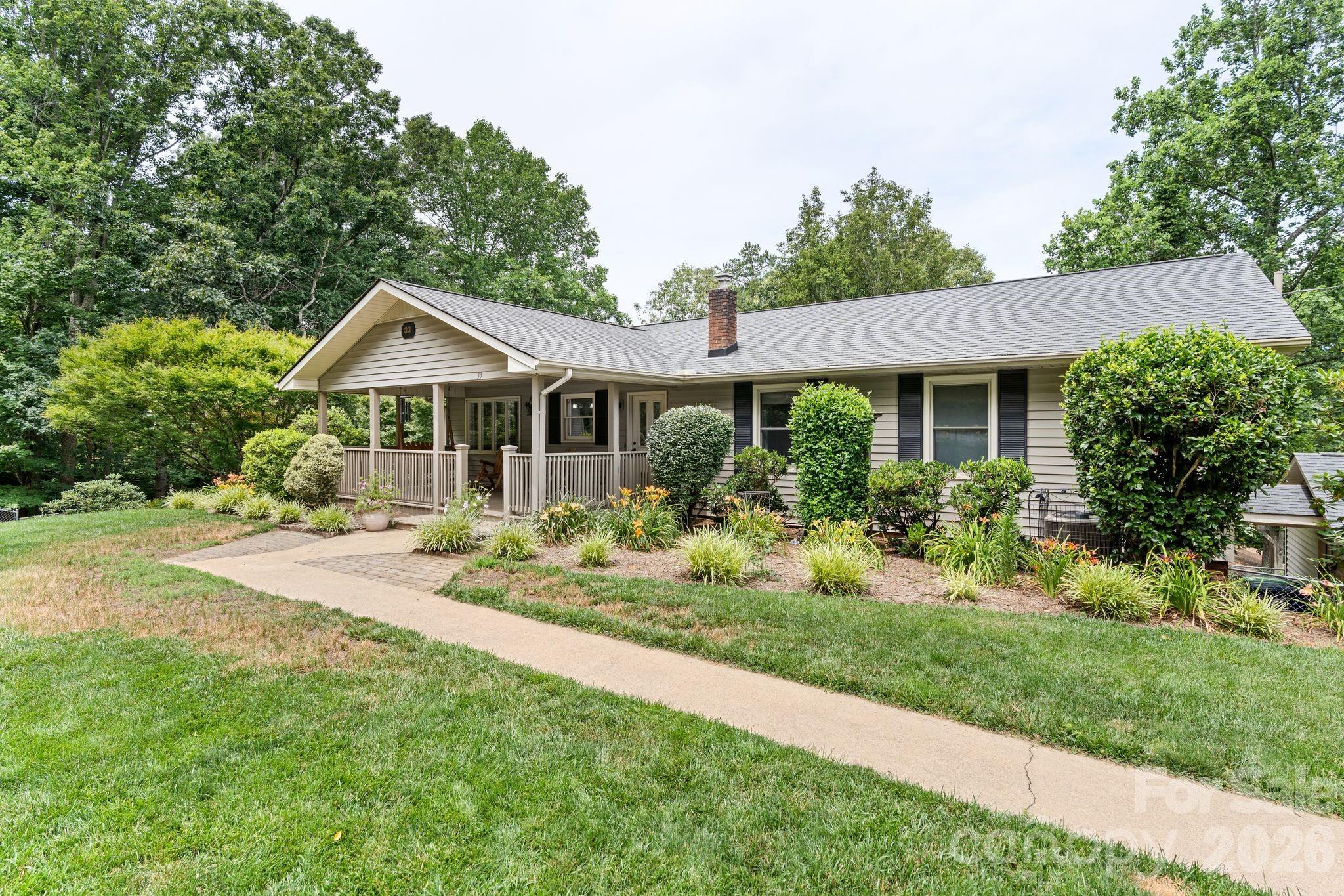 33 Coffey Circle — Asheville
