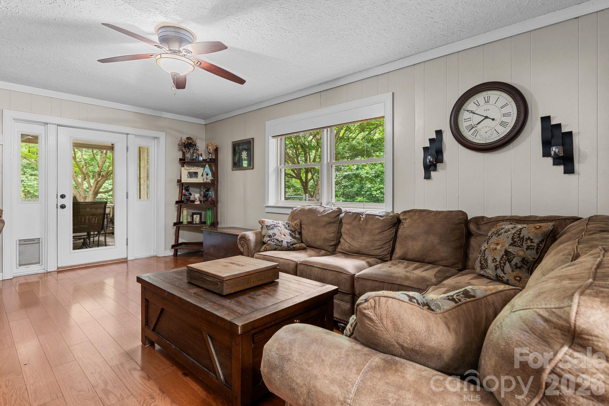 33 Coffey Circle — Asheville