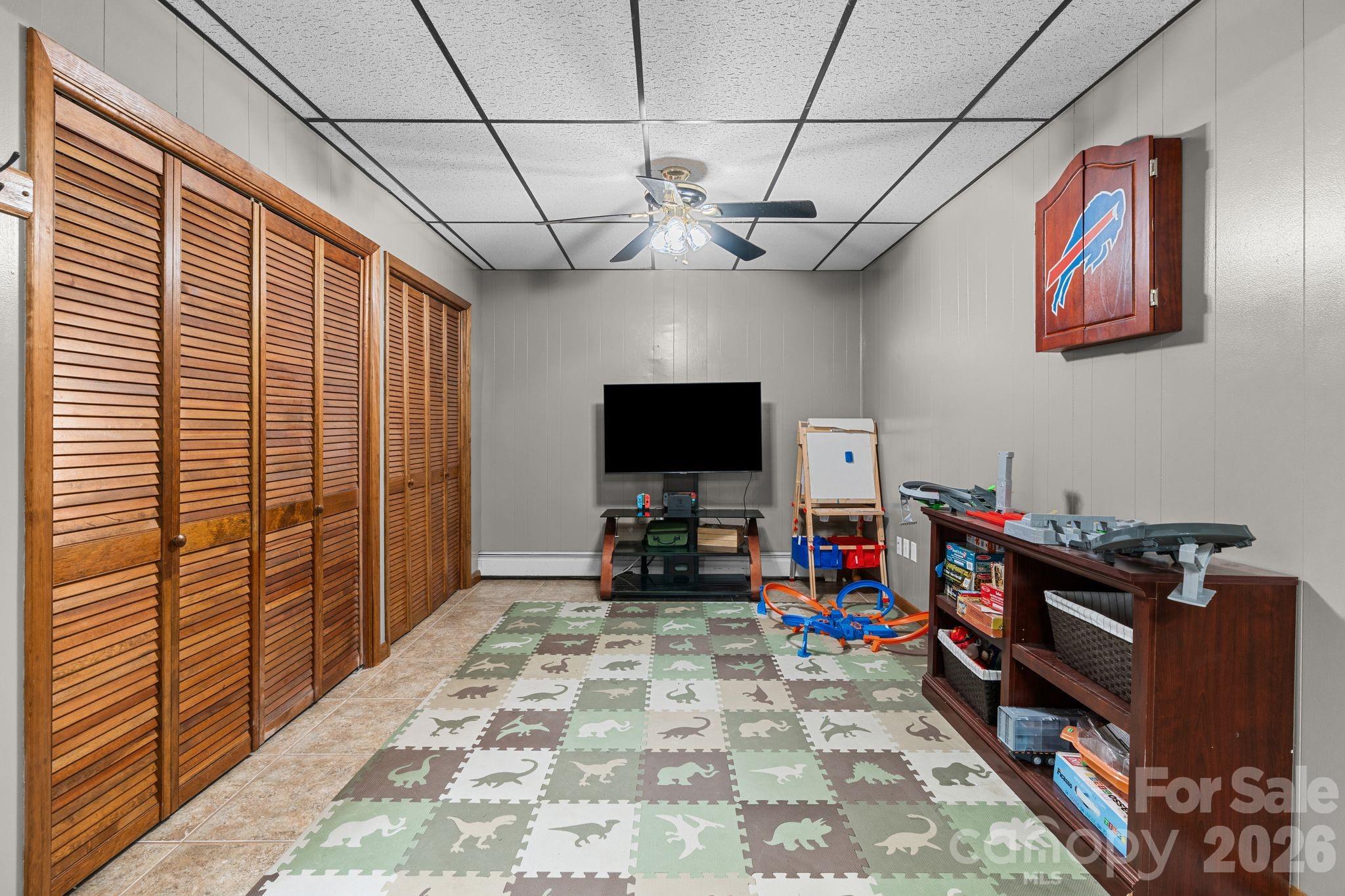 33 Coffey Circle — Asheville