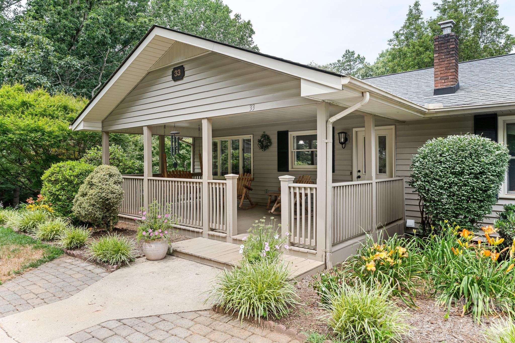 33 Coffey Circle — Asheville