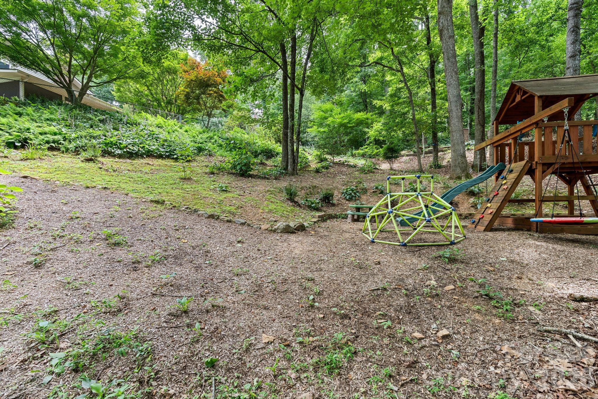 33 Coffey Circle — Asheville