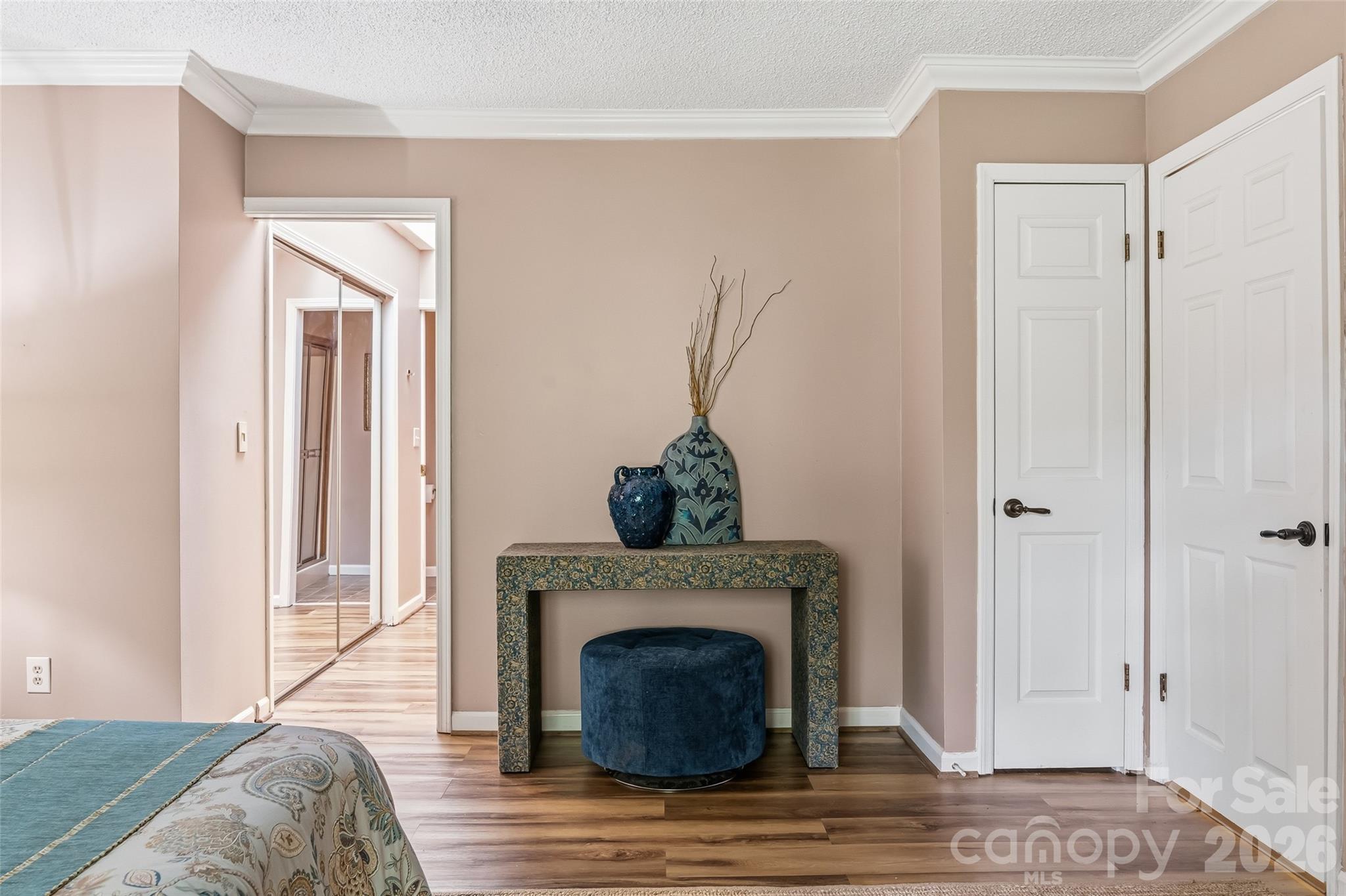 16 Canterbury Drive — Arden