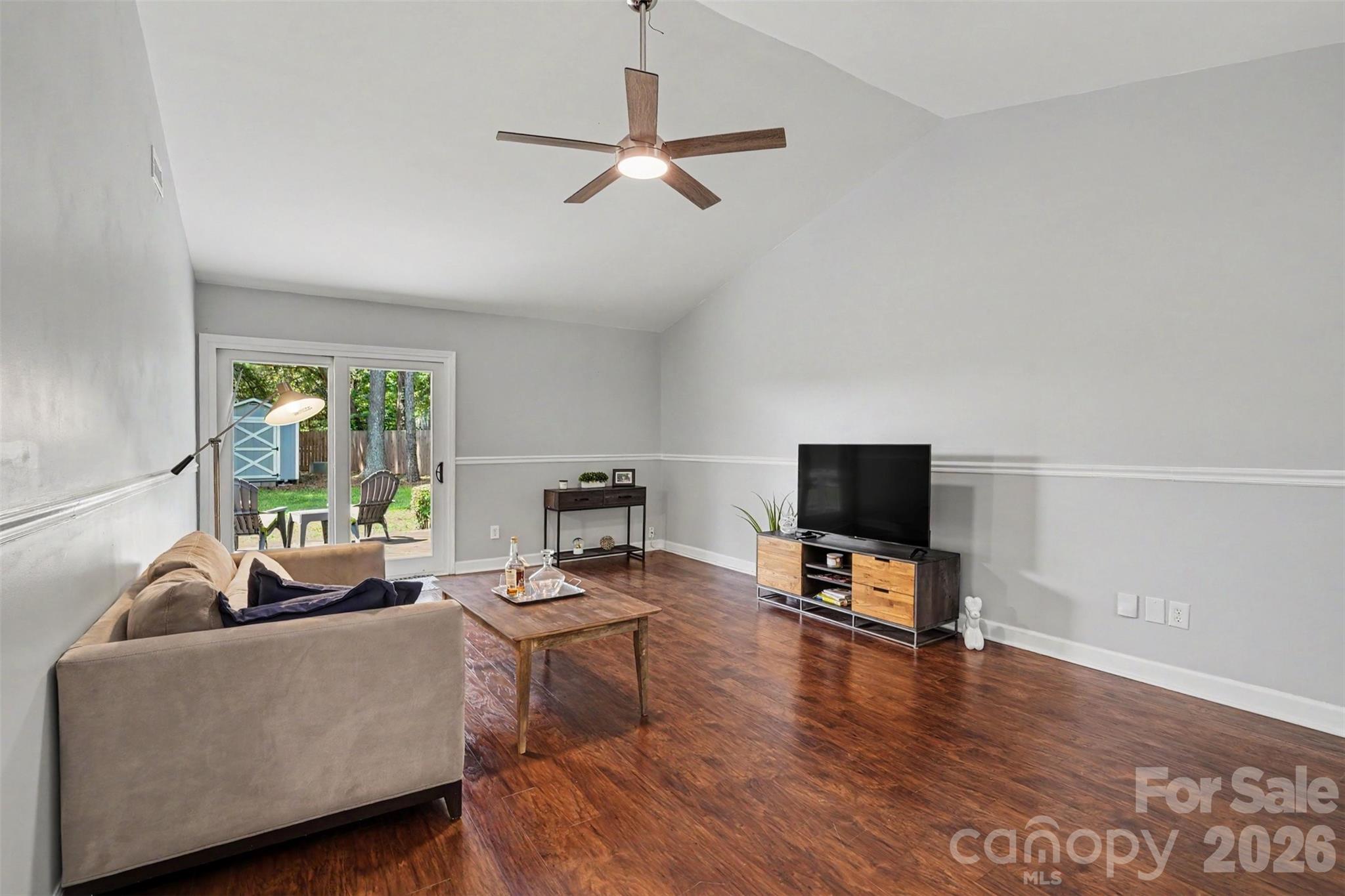 6008 Trysting Road — Charlotte