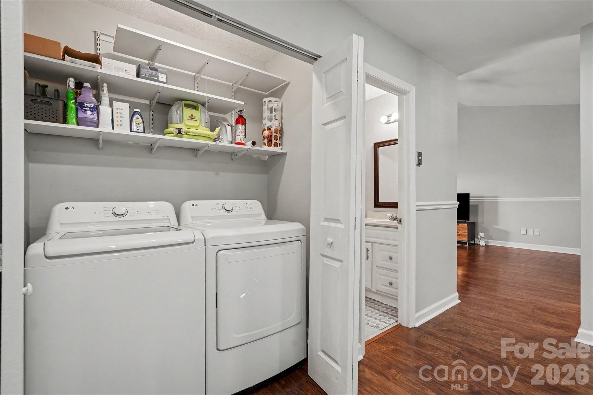 6008 Trysting Road — Charlotte