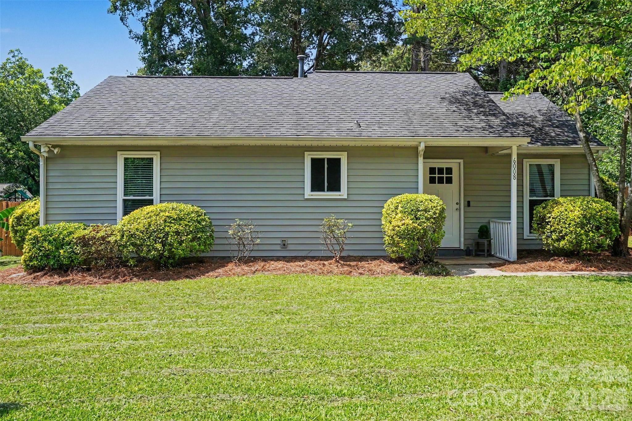 6008 Trysting Road — Charlotte