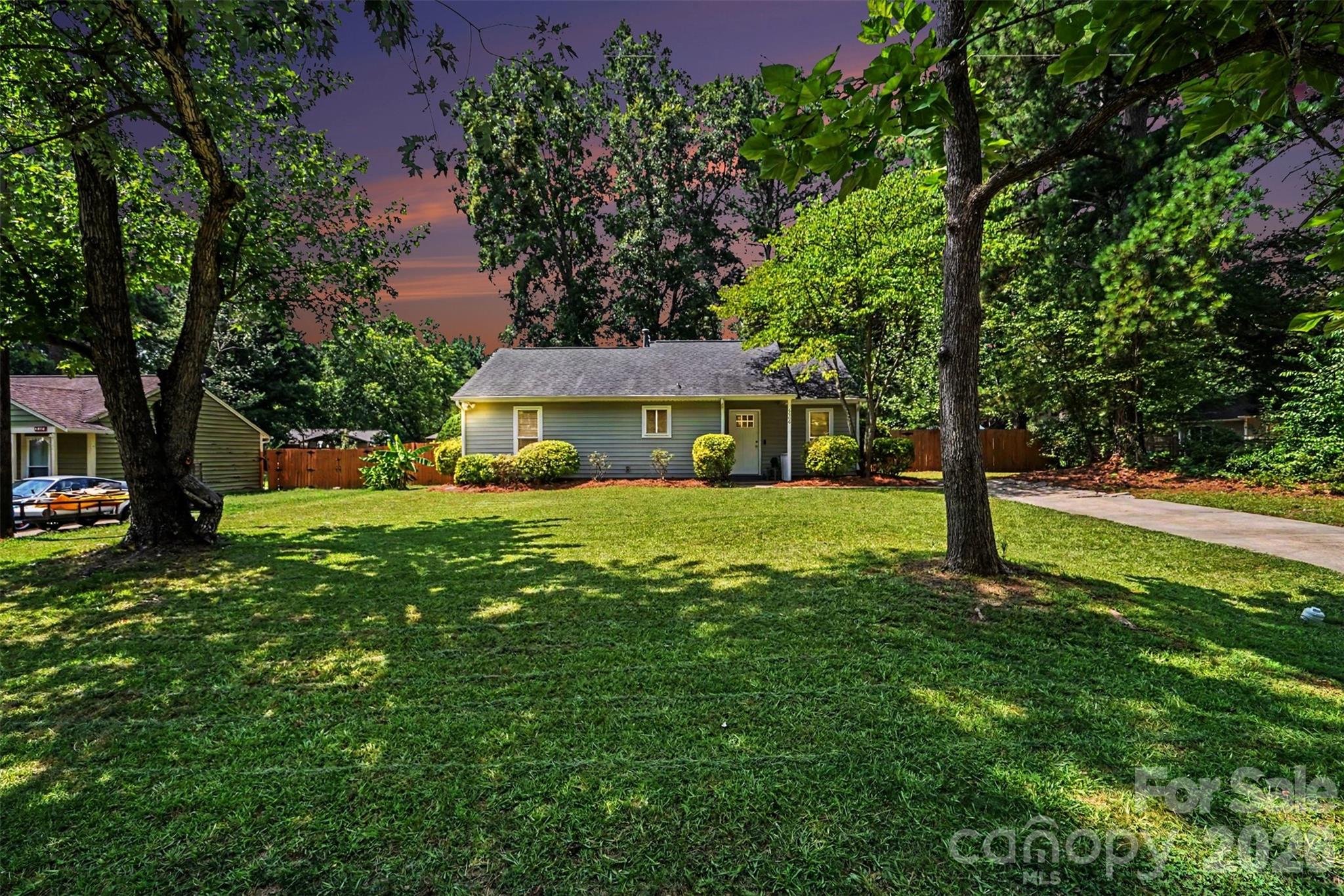 6008 Trysting Road — Charlotte