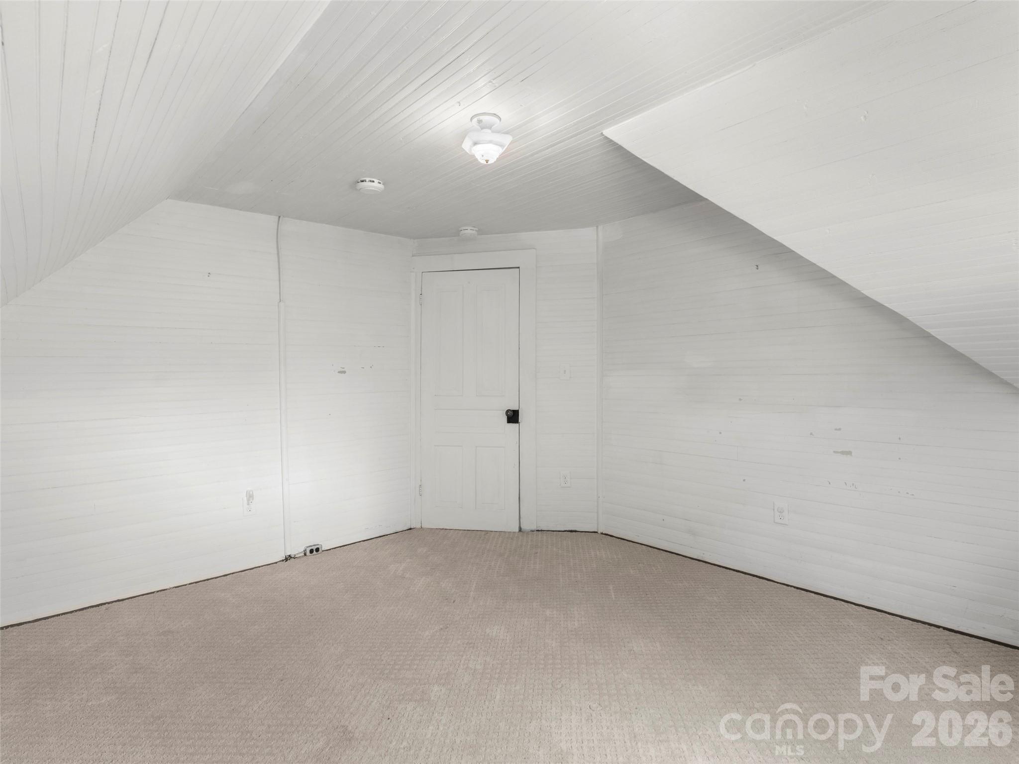 54 Louisiana Avenue — Saluda