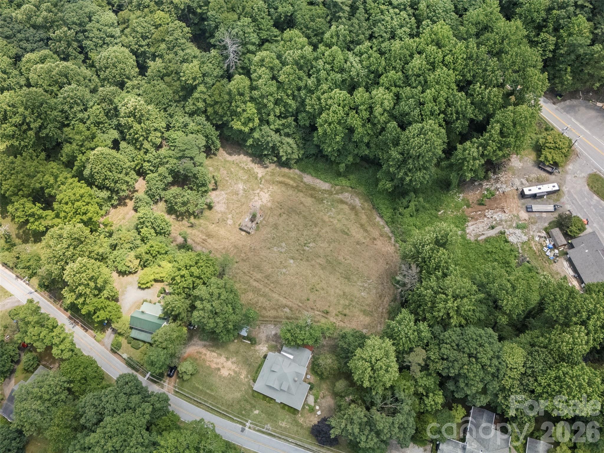 54 Louisiana Avenue — Saluda