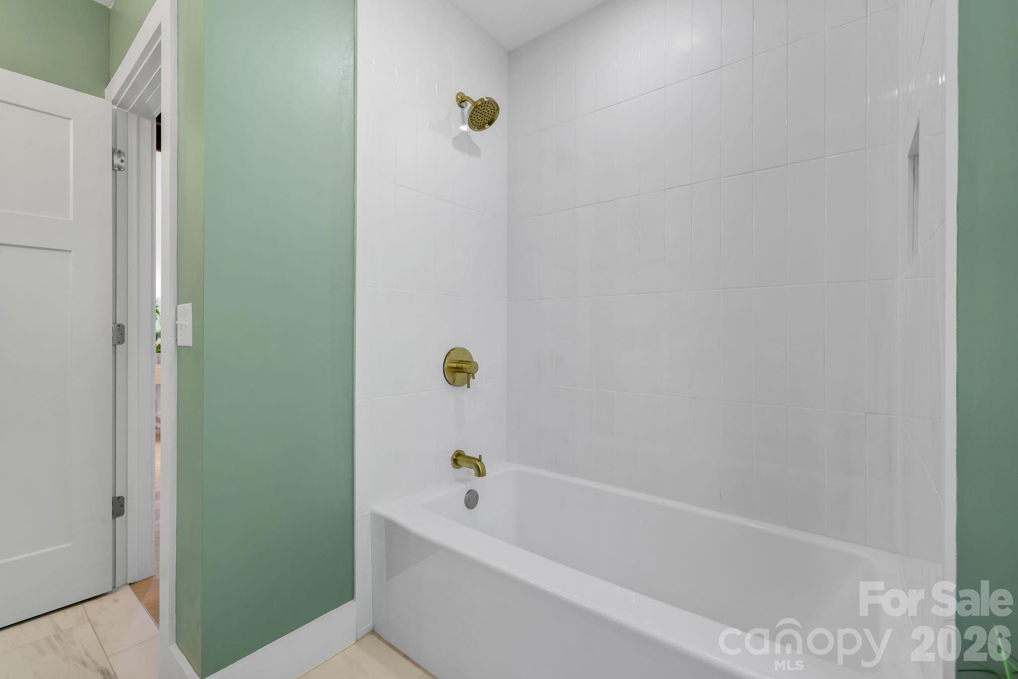 523 Harrison Avenue — Franklin