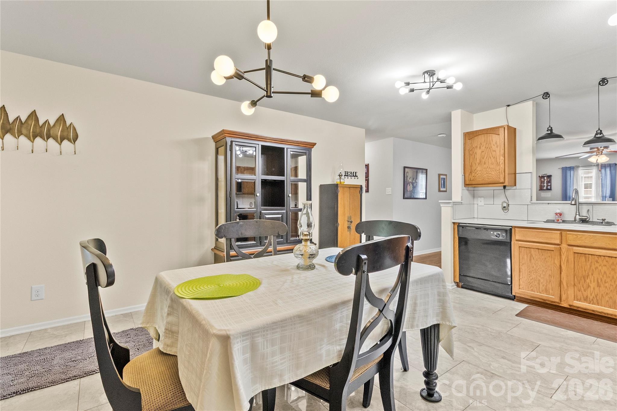 1143 Adirondak Drive — Gastonia