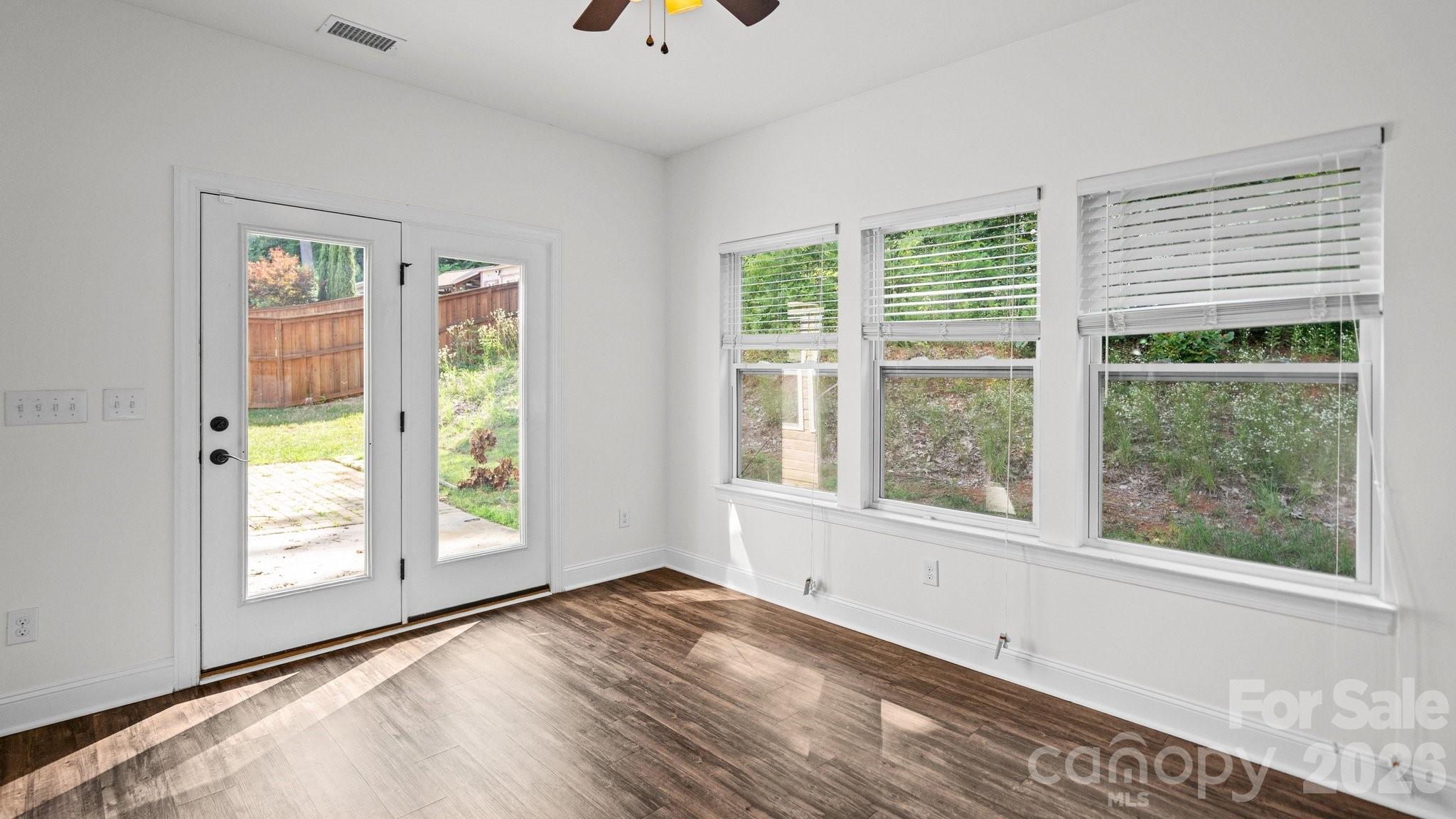 7235 Barefoot Forest Drive — Charlotte