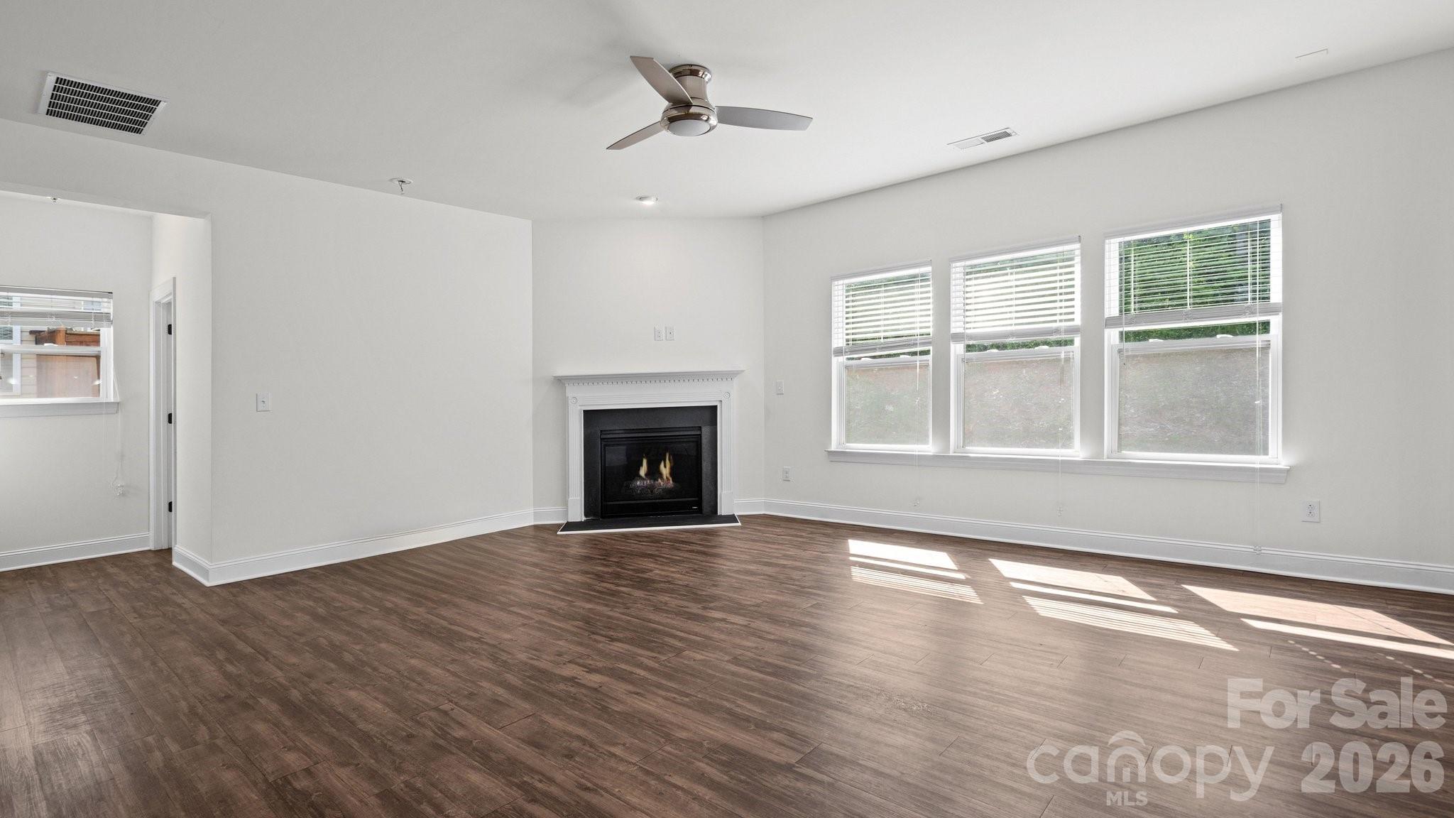 7235 Barefoot Forest Drive — Charlotte