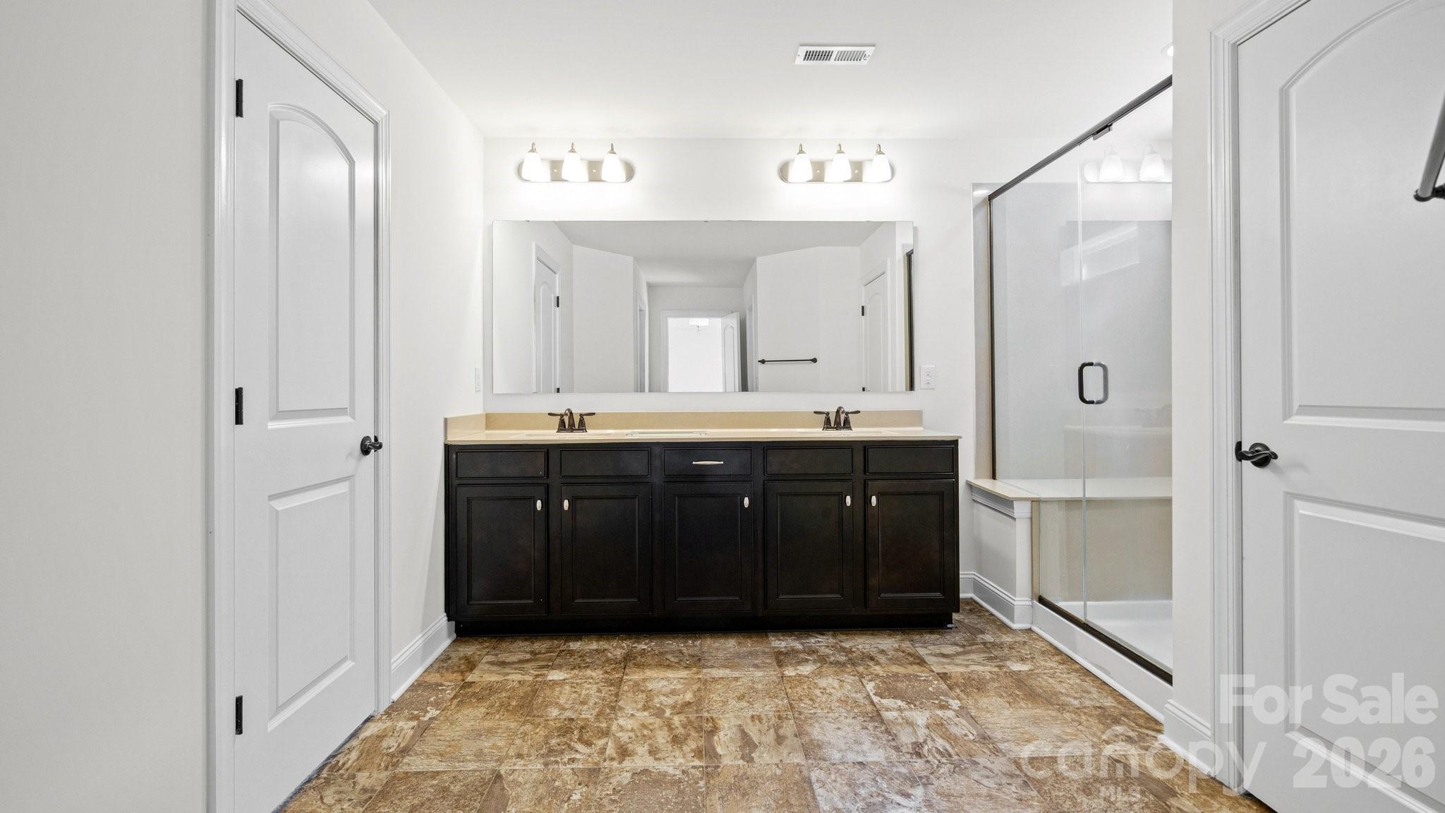 7235 Barefoot Forest Drive — Charlotte