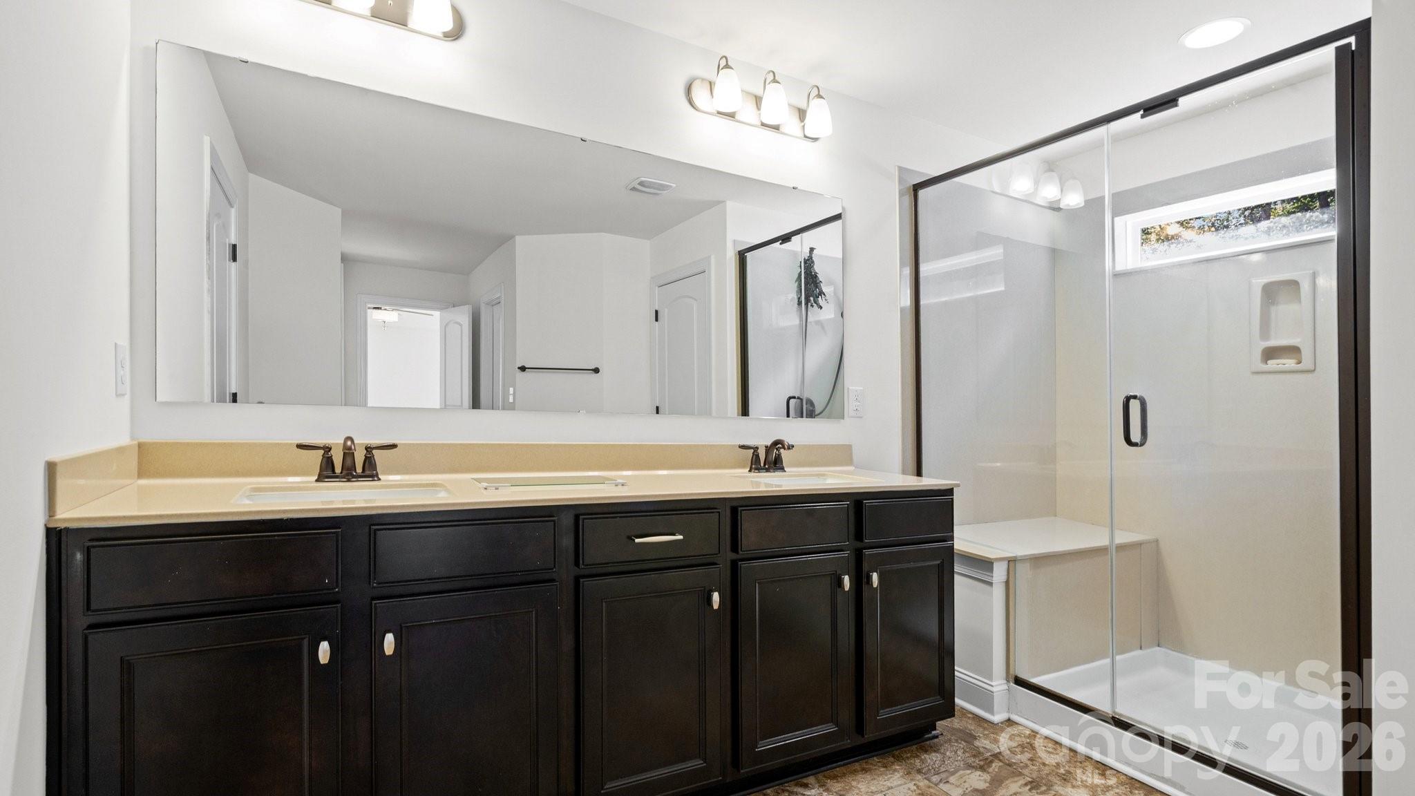 7235 Barefoot Forest Drive — Charlotte